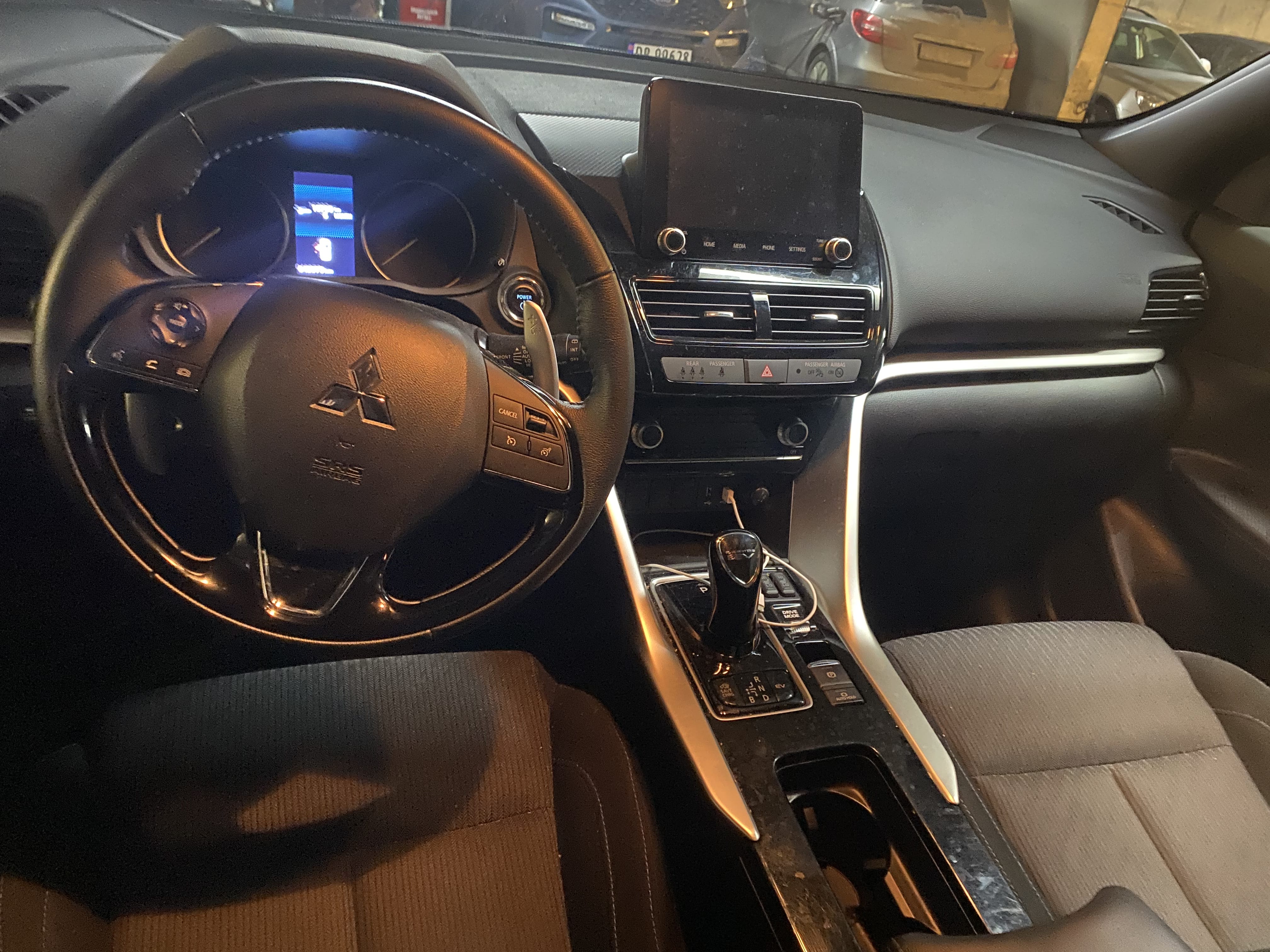Mitsubishi Eclipse Cross med GPS