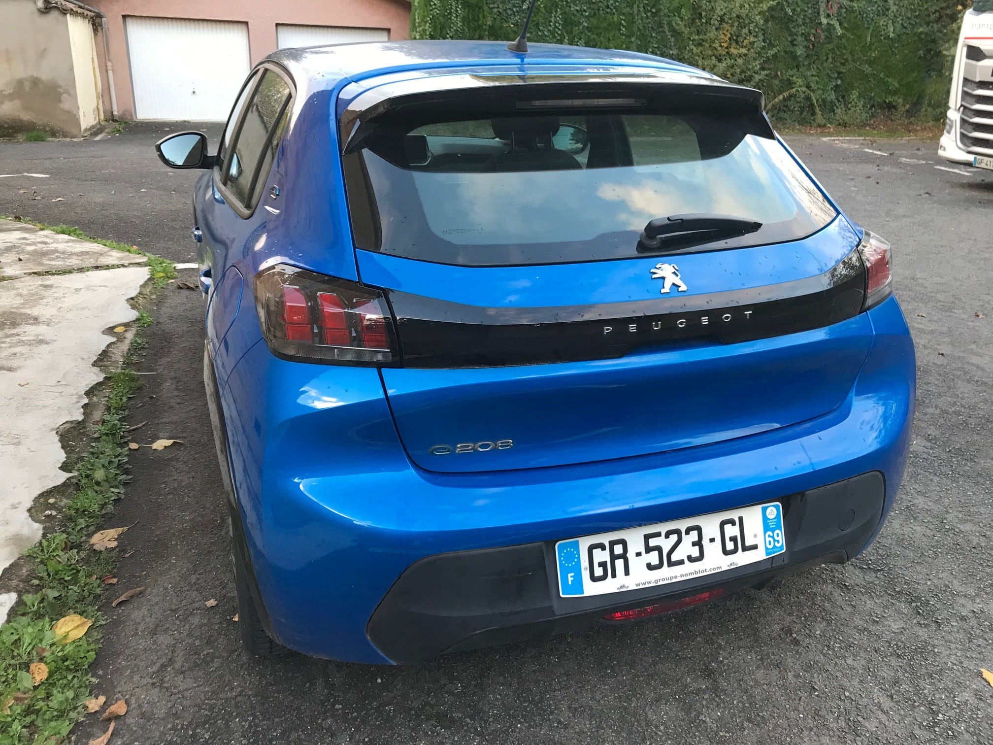 Peugeot 208 e avec Régulateur de vitesse