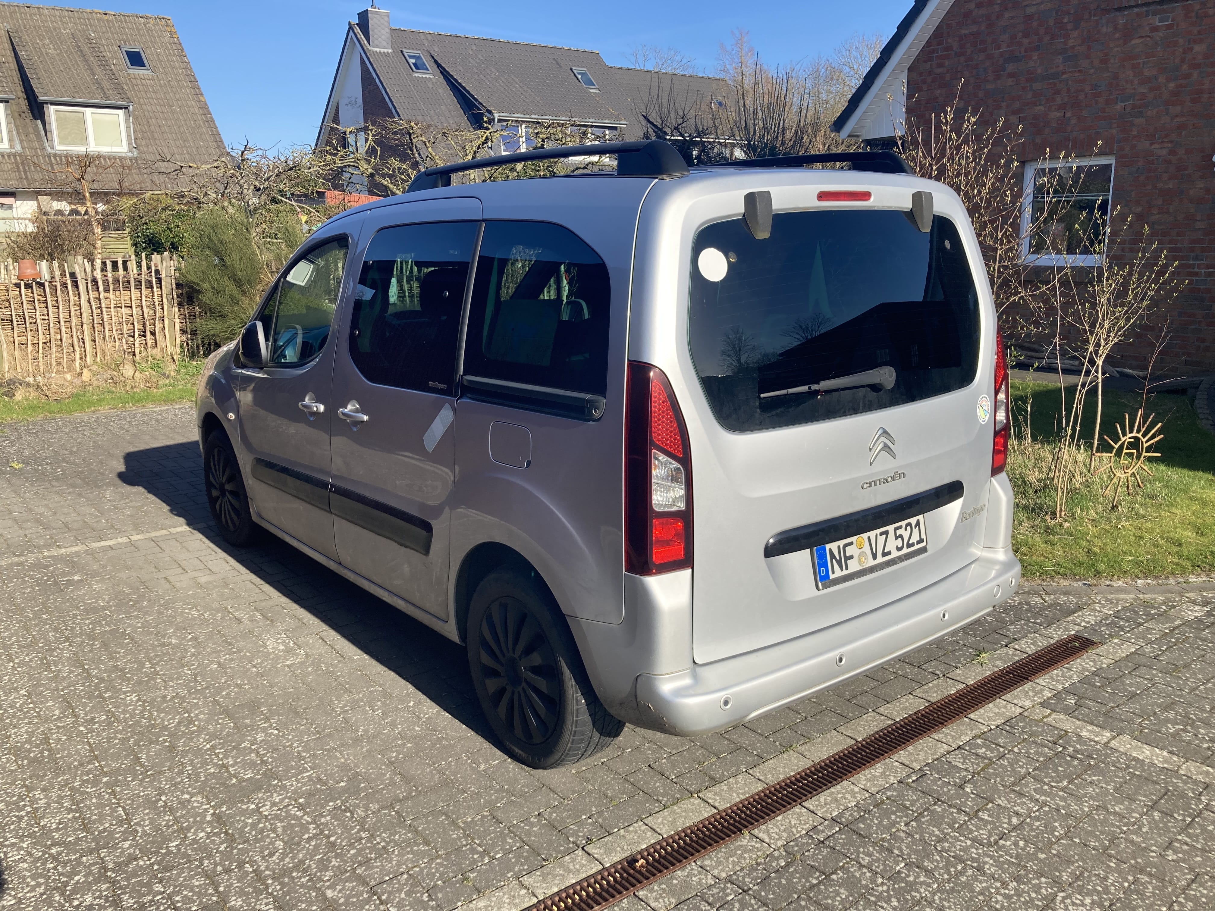 Citroen Berlingo Multispace mit Navigationsgerät