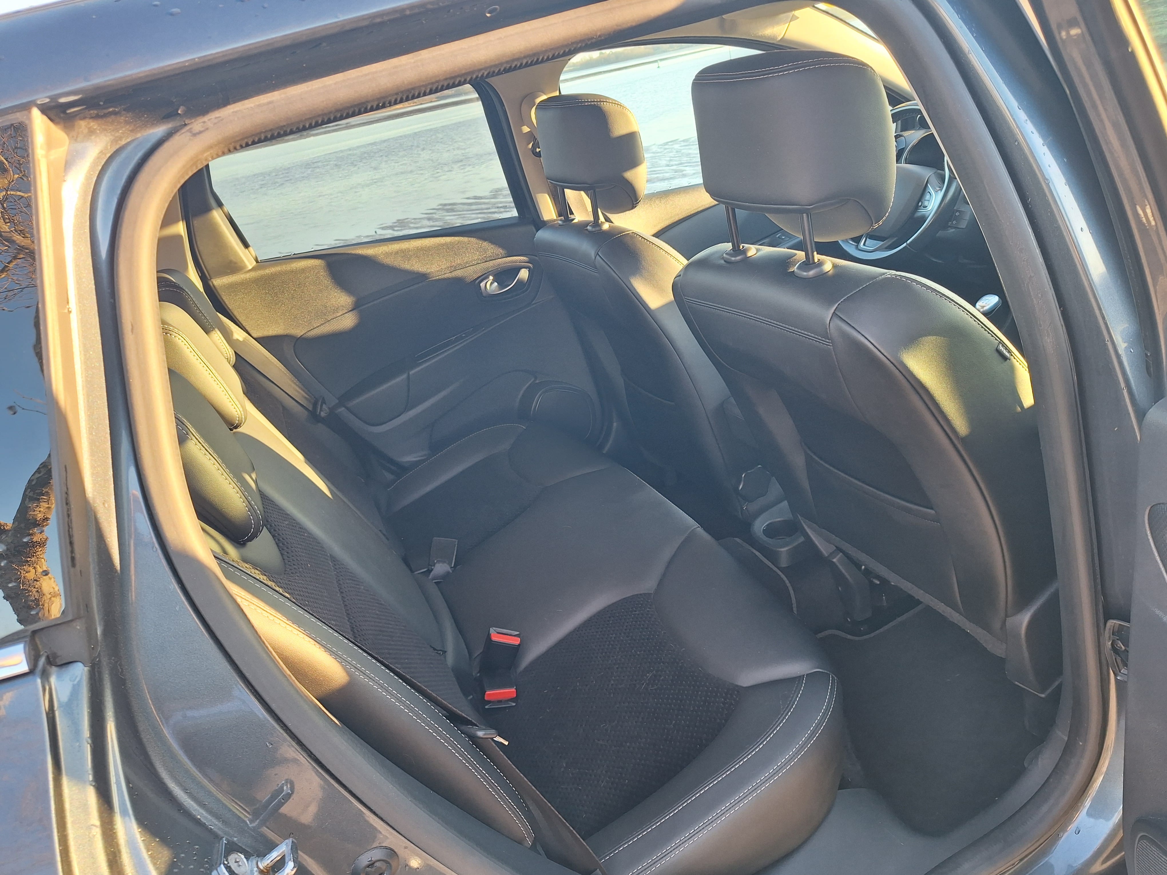 Renault Clio Estate 2018 avec Audio Bluetooth