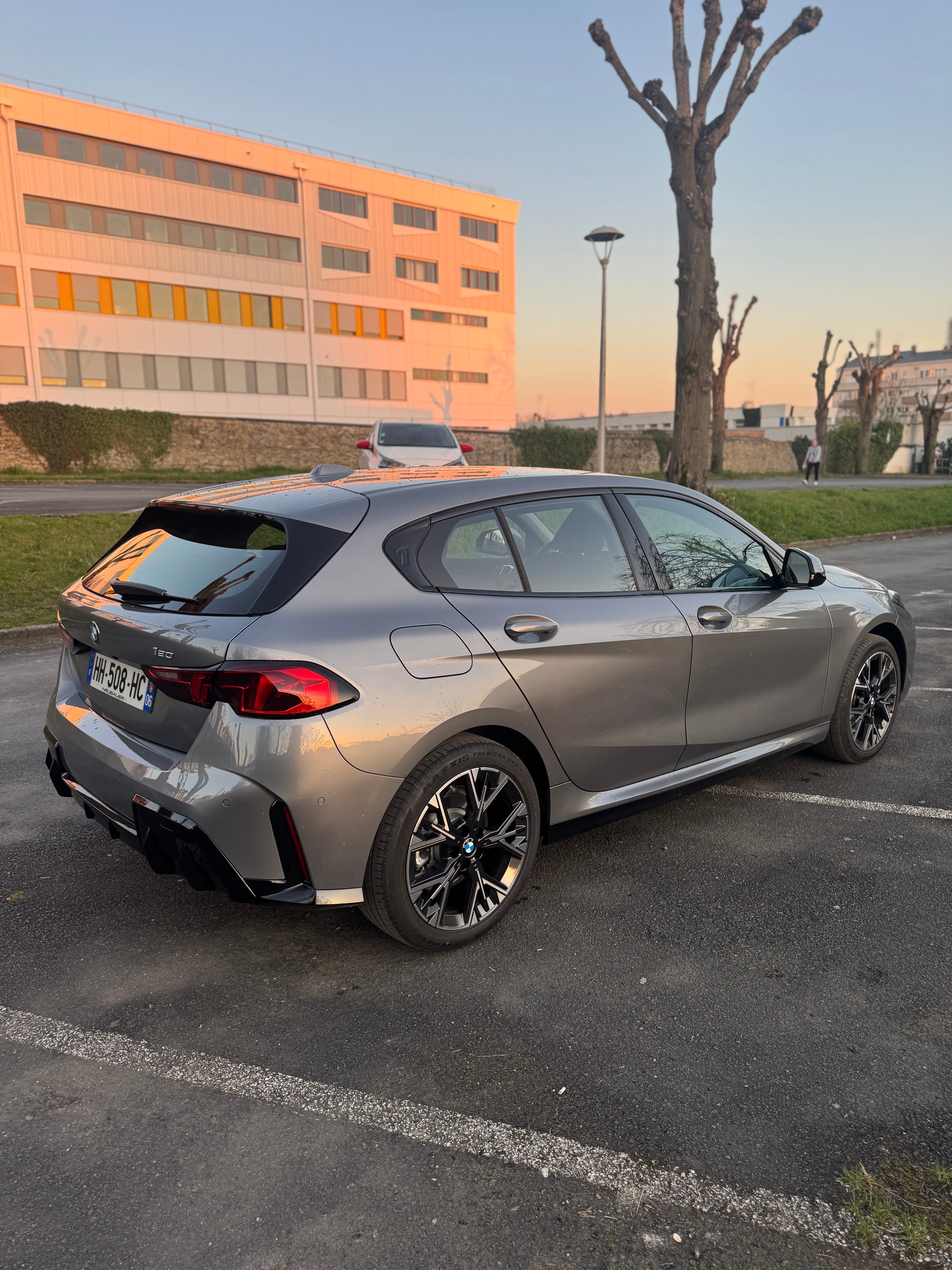 BMW Série 1 Hybride avec Régulateur de vitesse