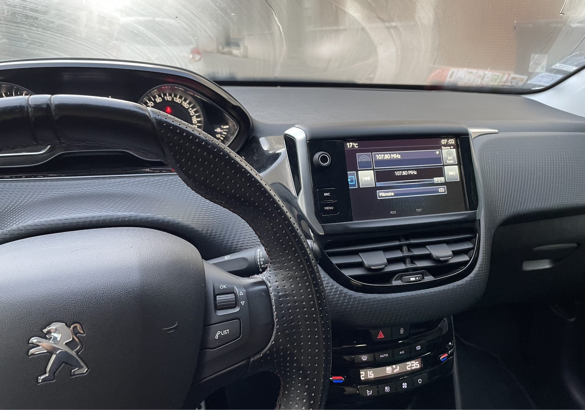 Peugeot 208 Gtline phase 2 avec Audio Bluetooth