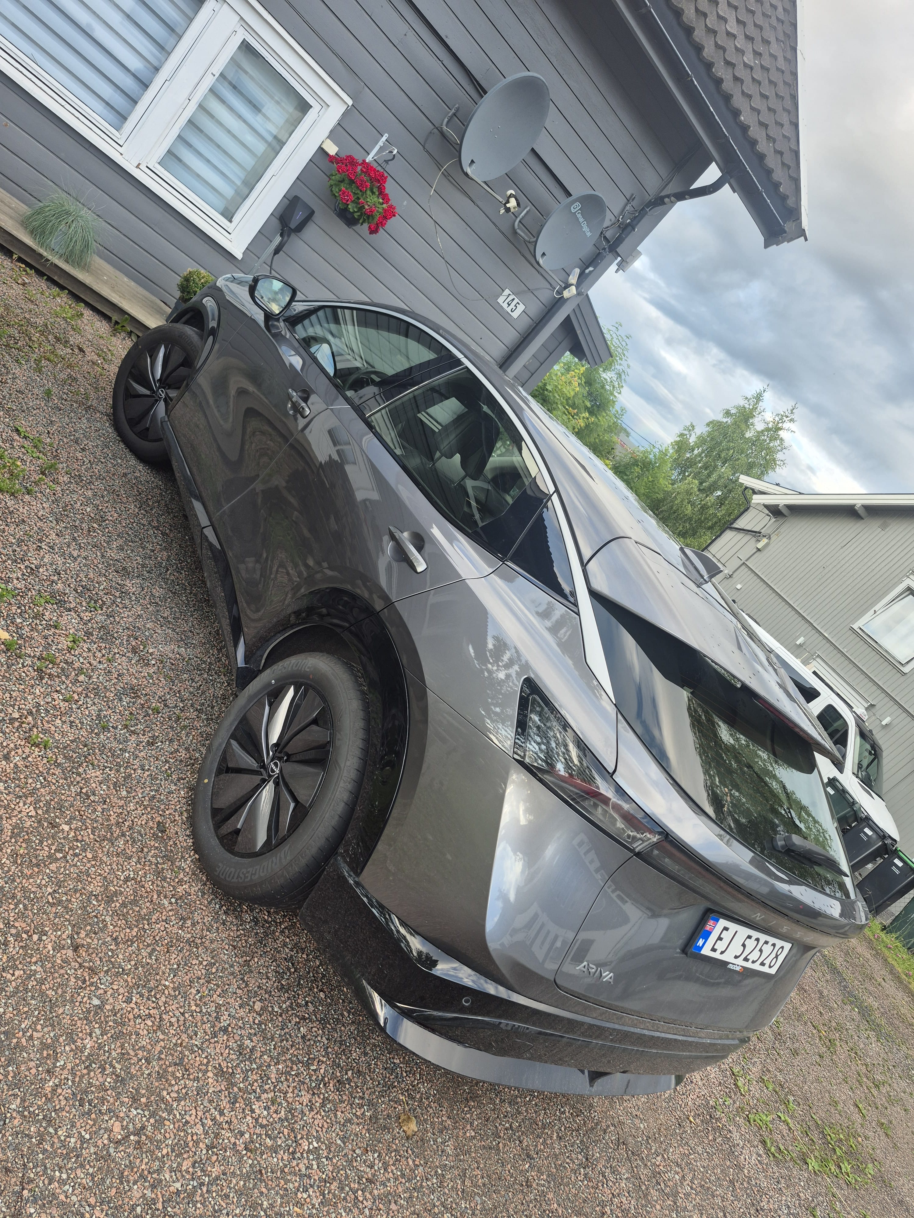 Nissan Ariya med GPS