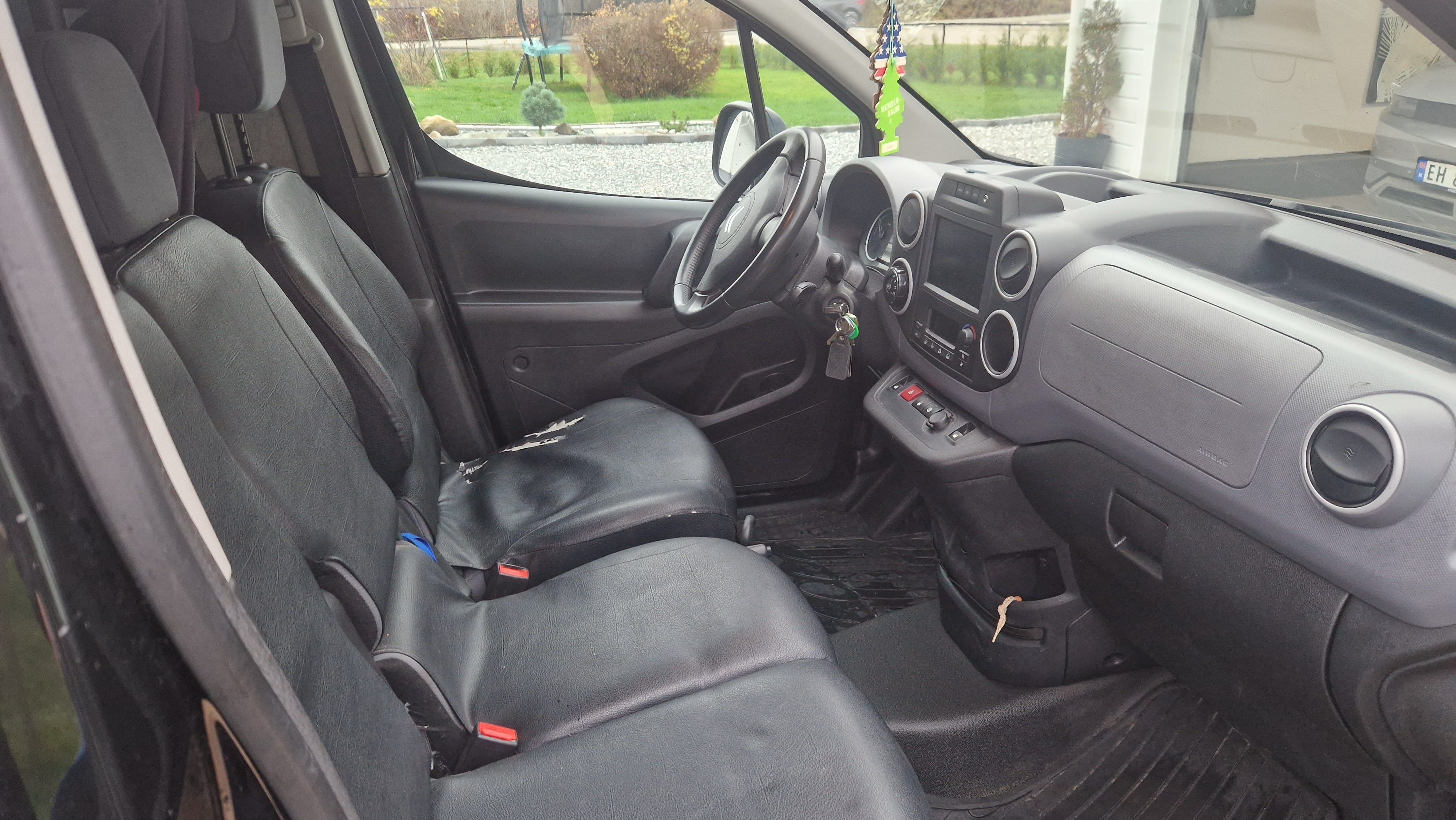 Citroen Berlingo med Bluetooth audio