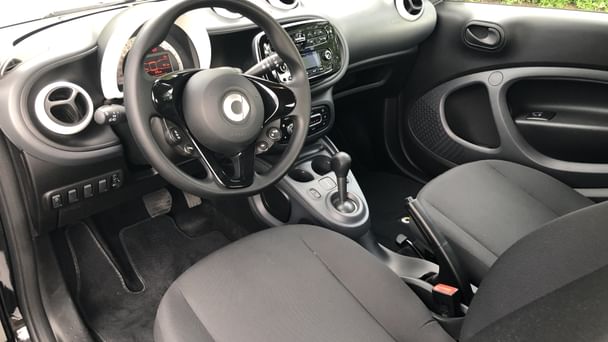 Smart Fortwo Coupé /collège Henri Dunant/USB/Mosquée /90cv