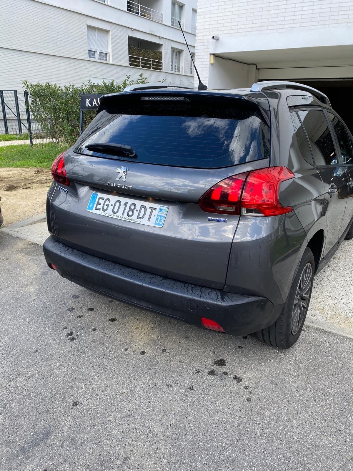 Peugeot 2008 avec Climatisation