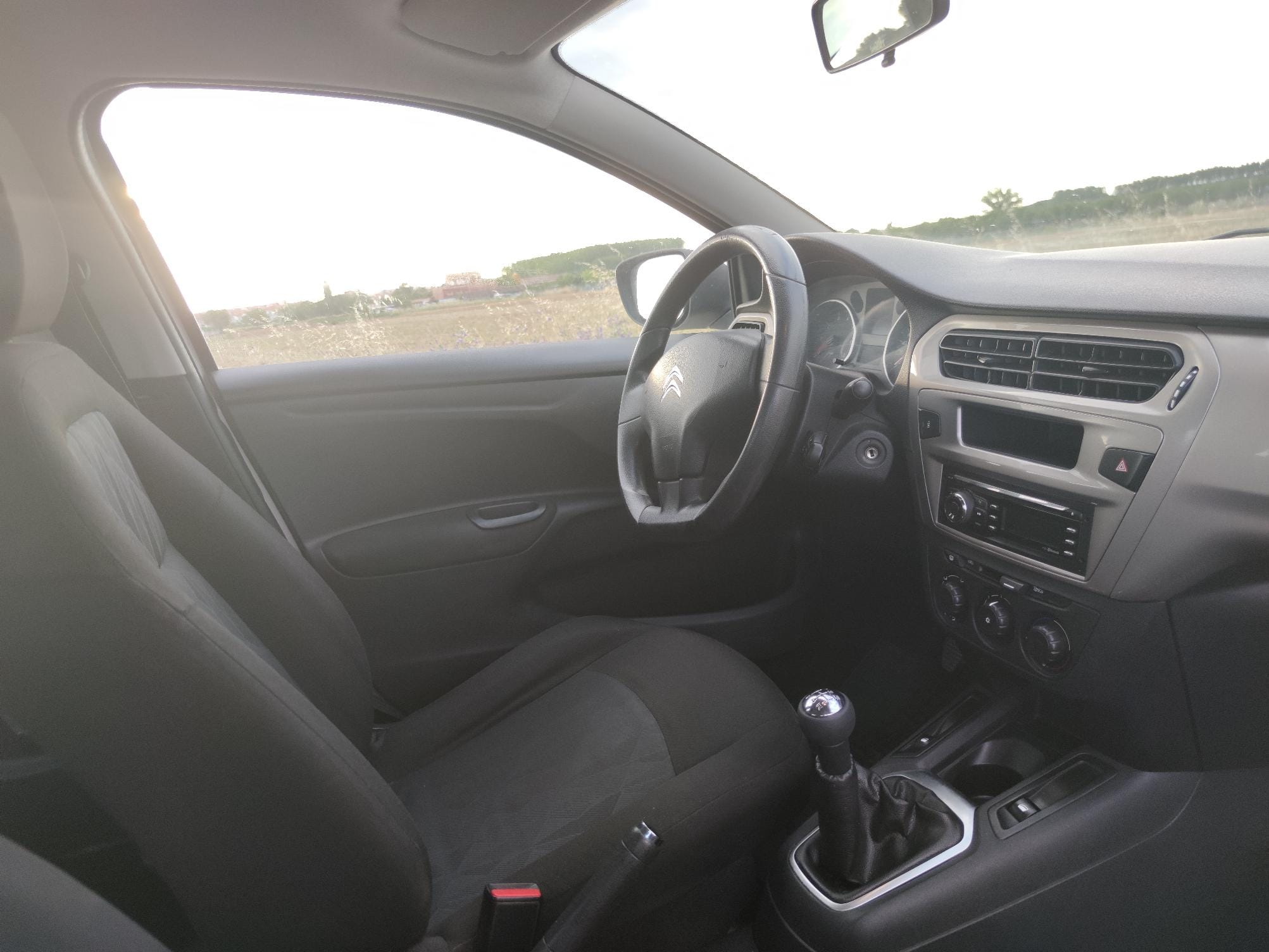 Citroen C-Elysée con Entrada de Audio/iPod