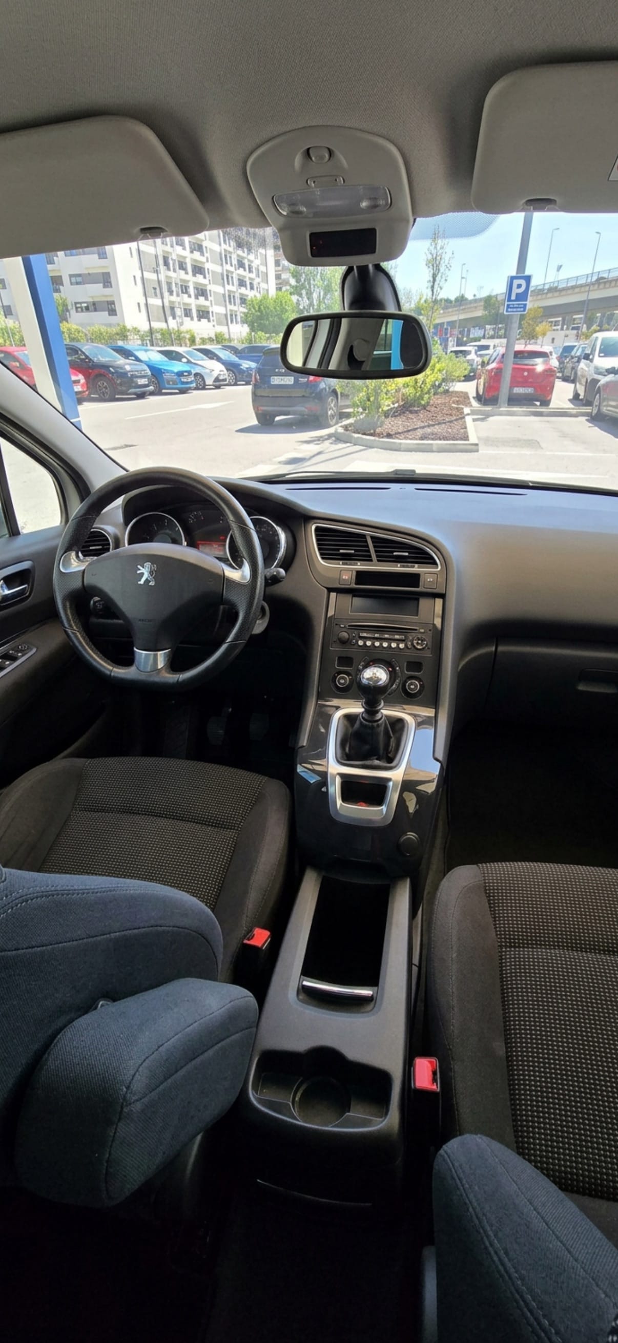 Peugeot 5008 con Control de velocidad