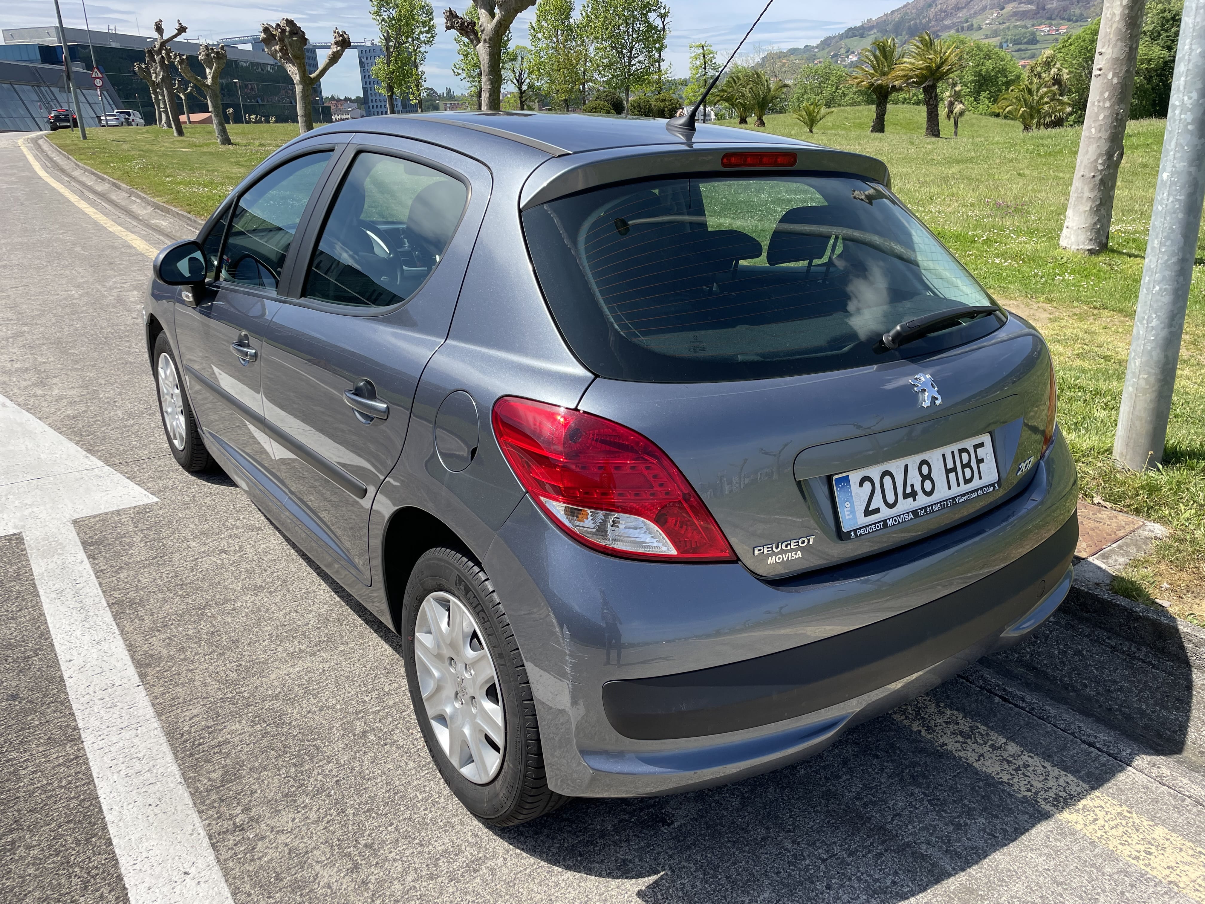 Peugeot 207 1.4 med Babysete