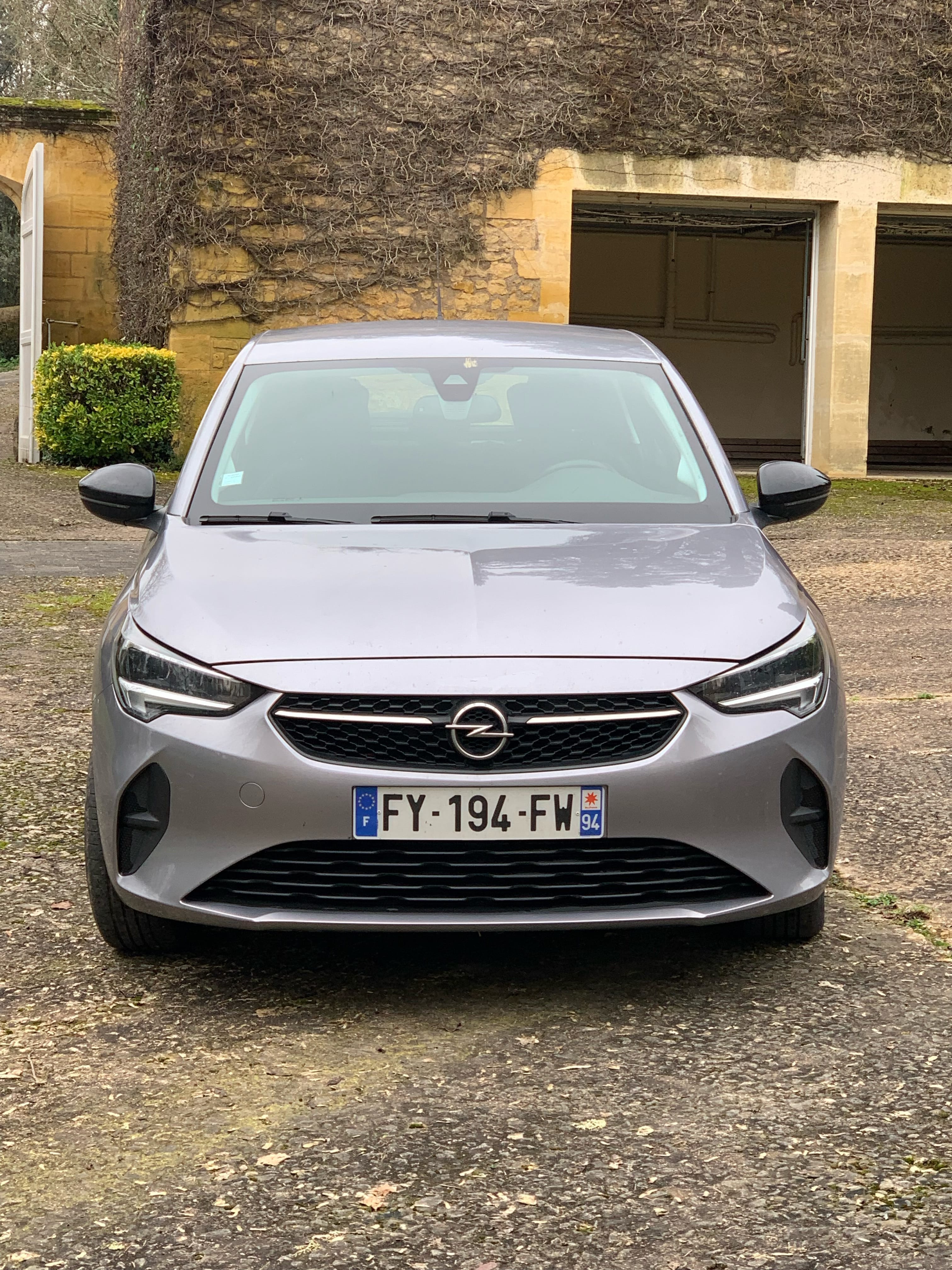Opel Corsa avec Apple CarPlay