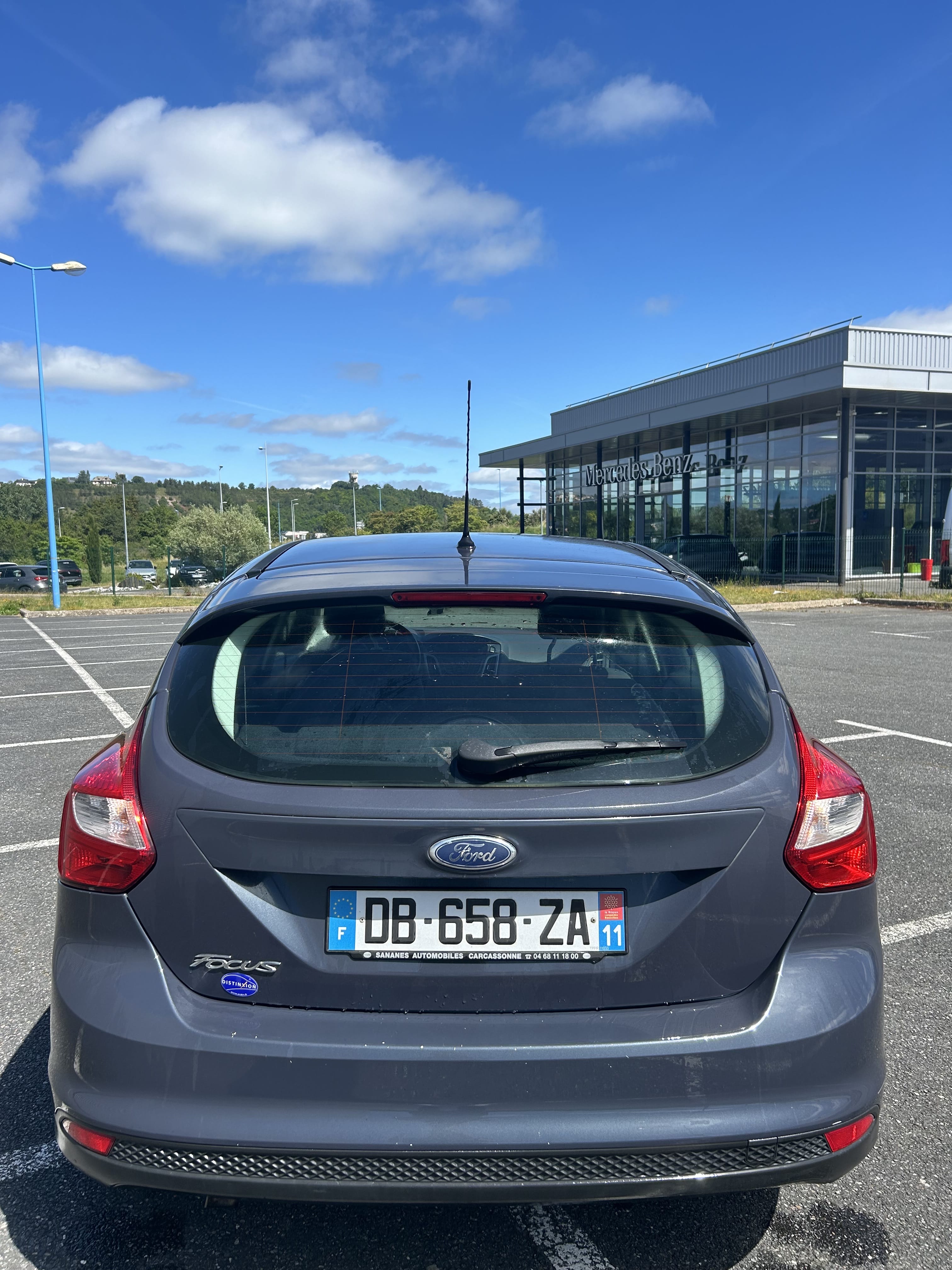 Ford Focus avec Entrée audio / iPod