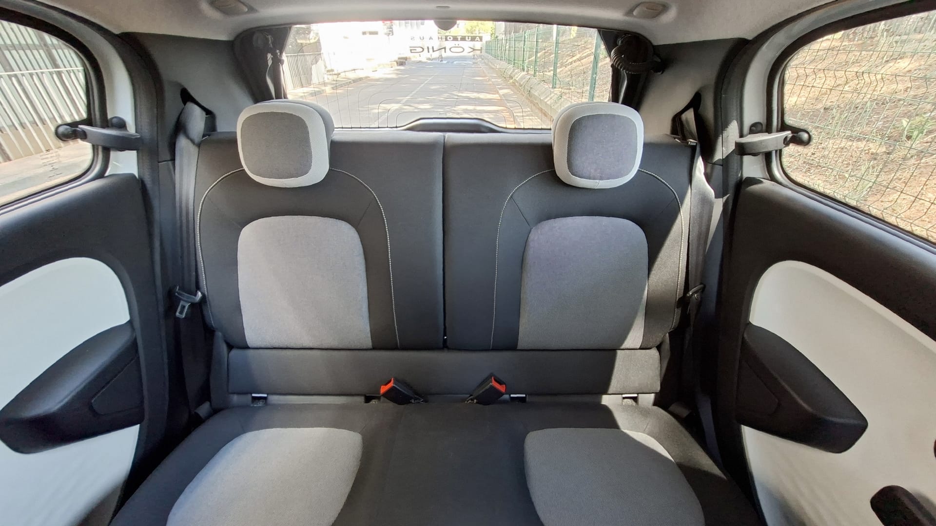 Renault Twingo III - Crit'Air 1 avec Port USB