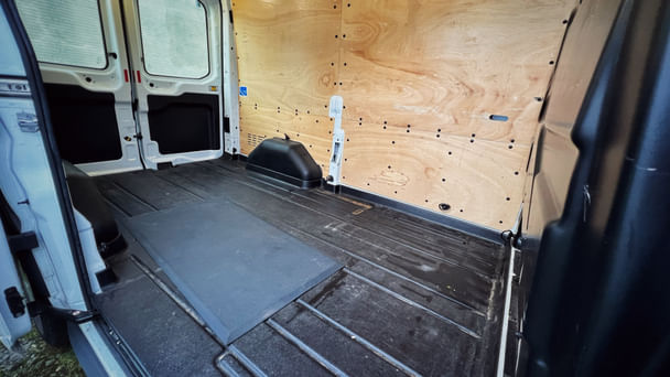 Ford Transit Kastenwagen 96 kW / 135 PS mit Bluetooth-Audio
