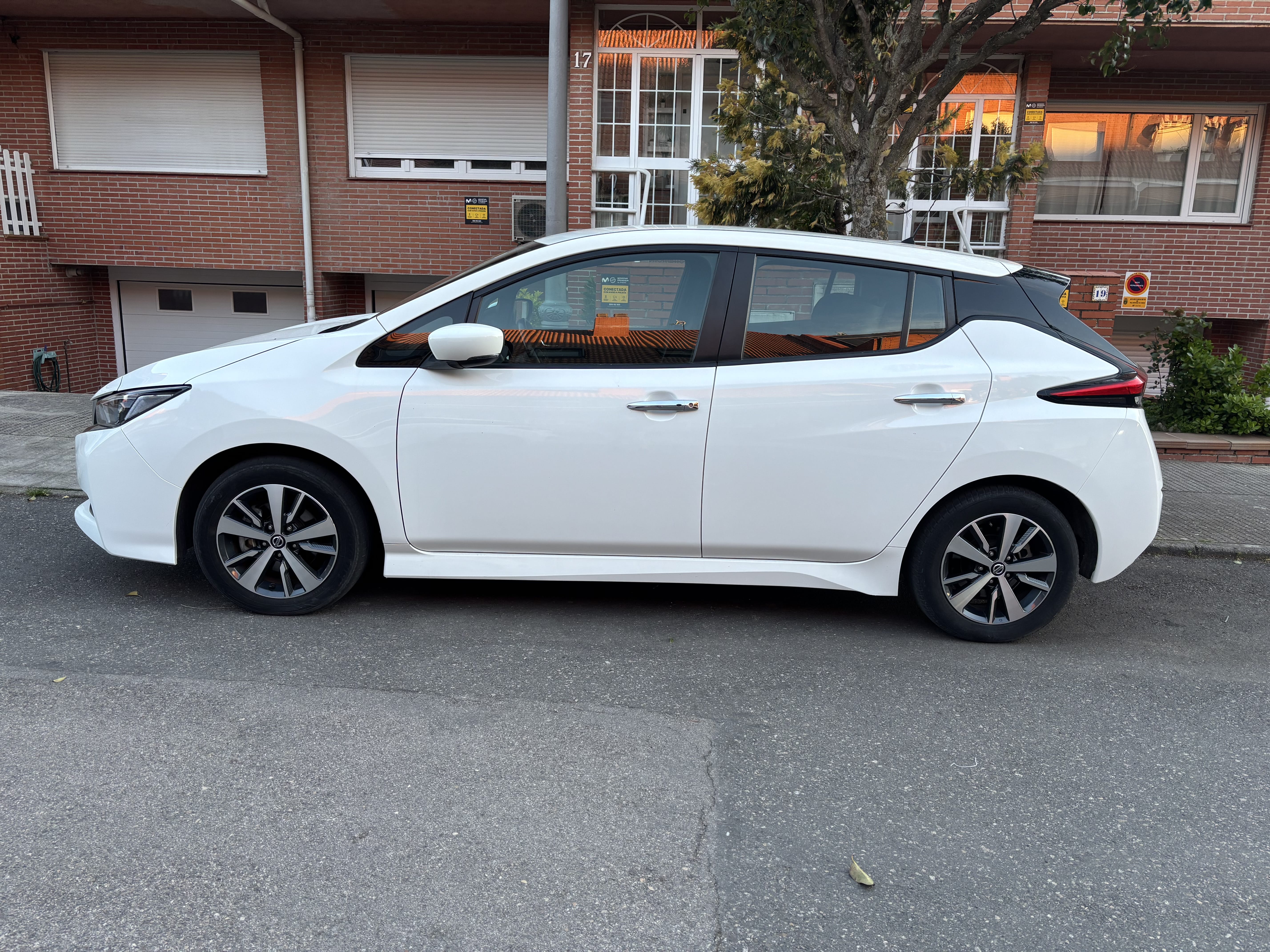 Nissan Leaf con Aire acondicionado