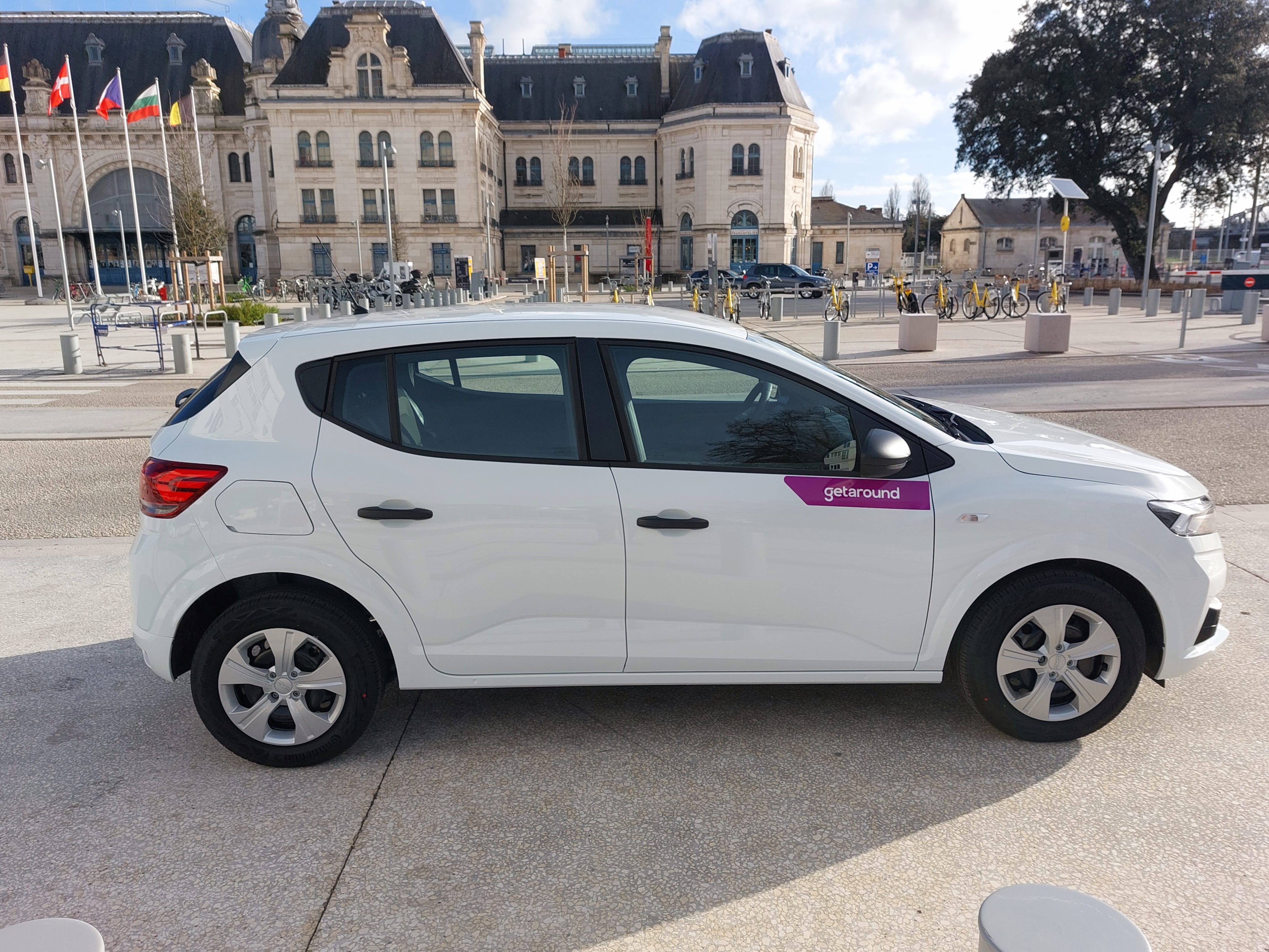 Dacia Sandero avec Climatisation