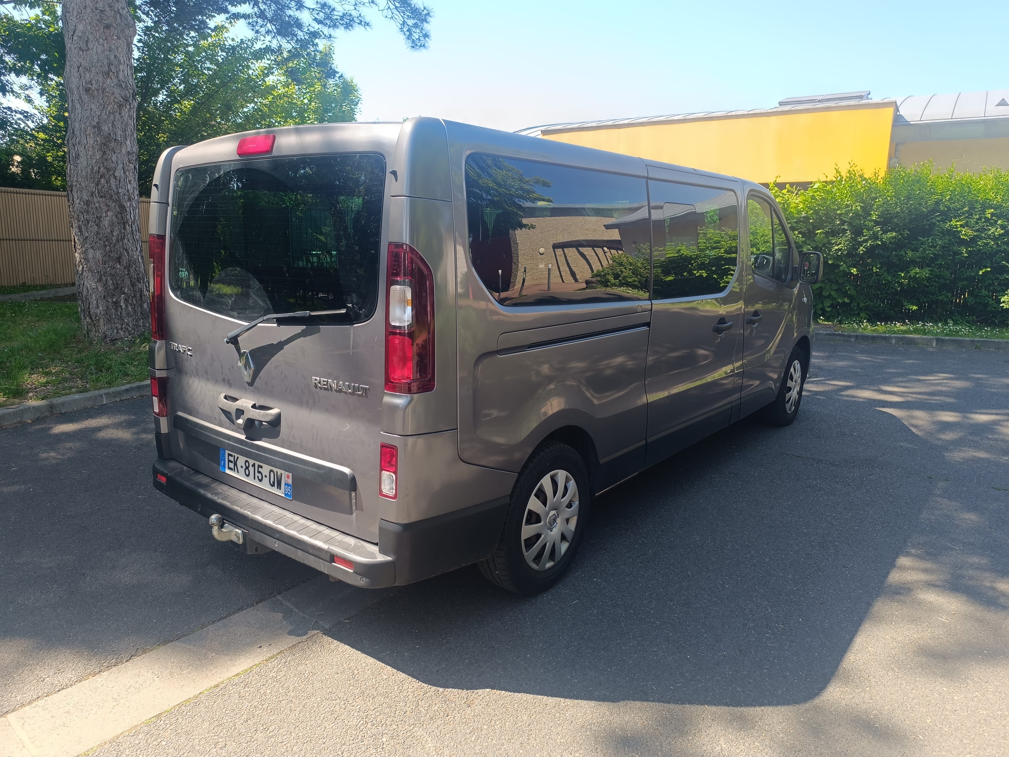 Renault Trafic Passenger avec GPS