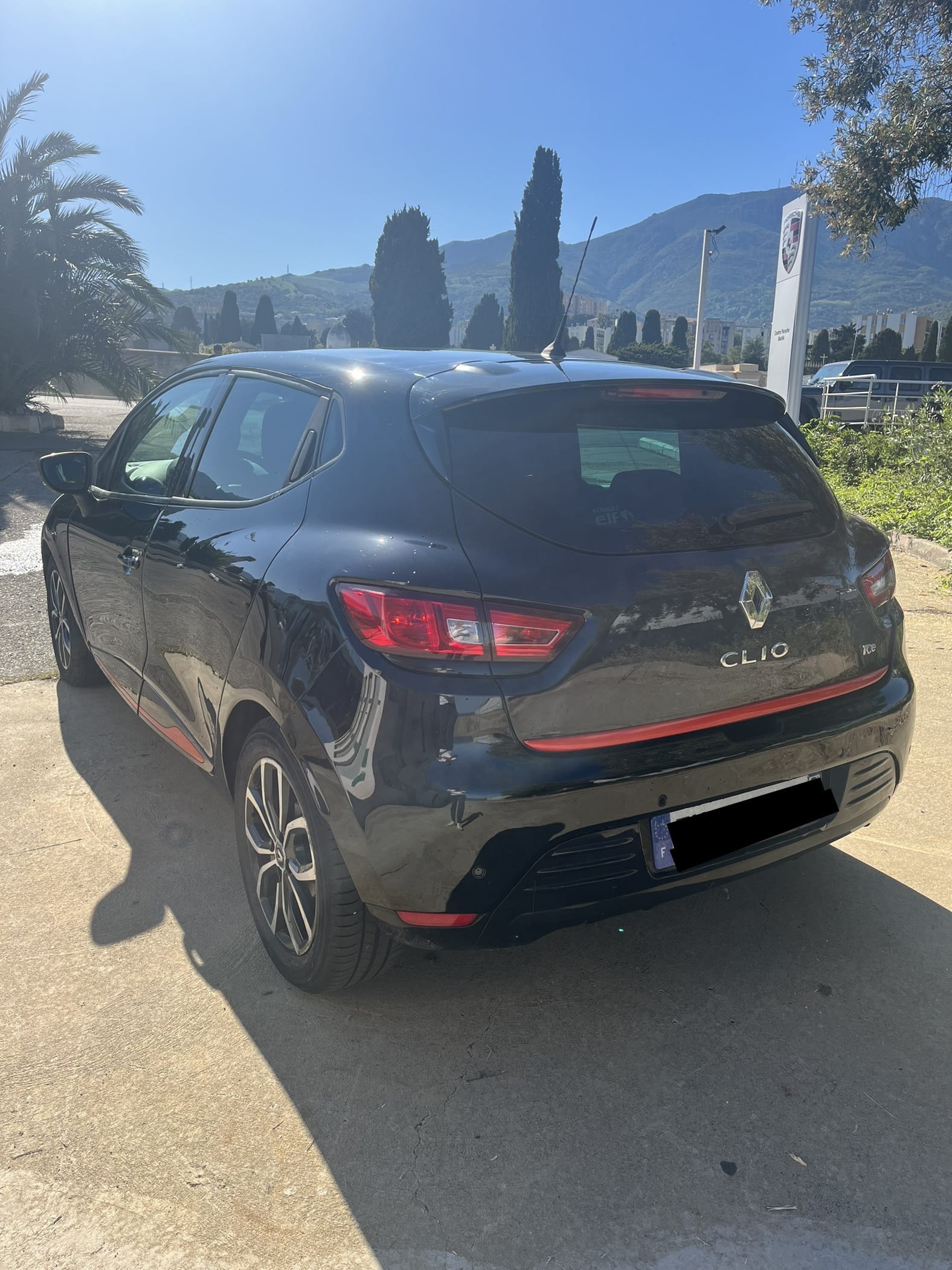 Renault Clio with GPS