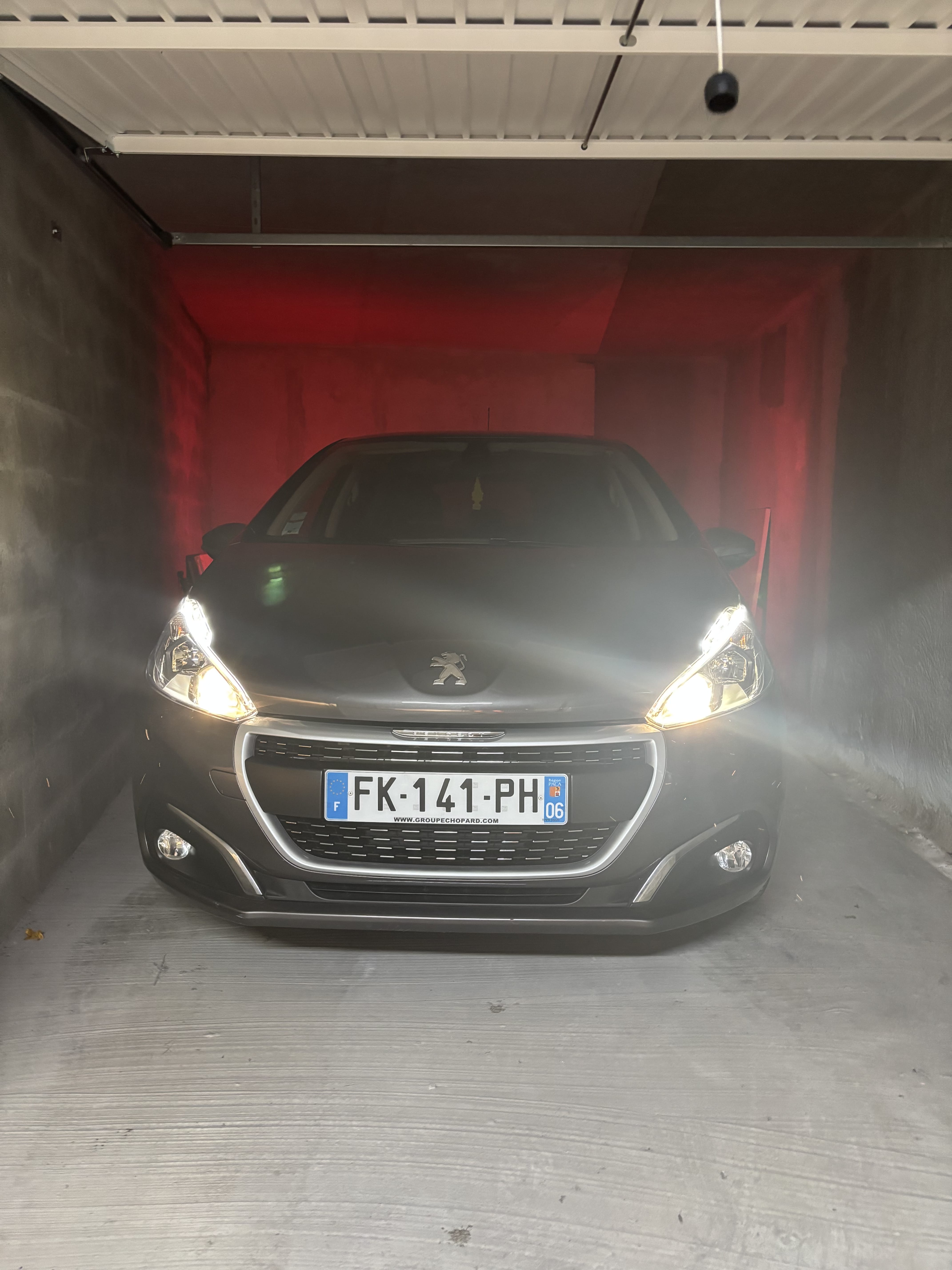 Peugeot 208 avec Climatisation