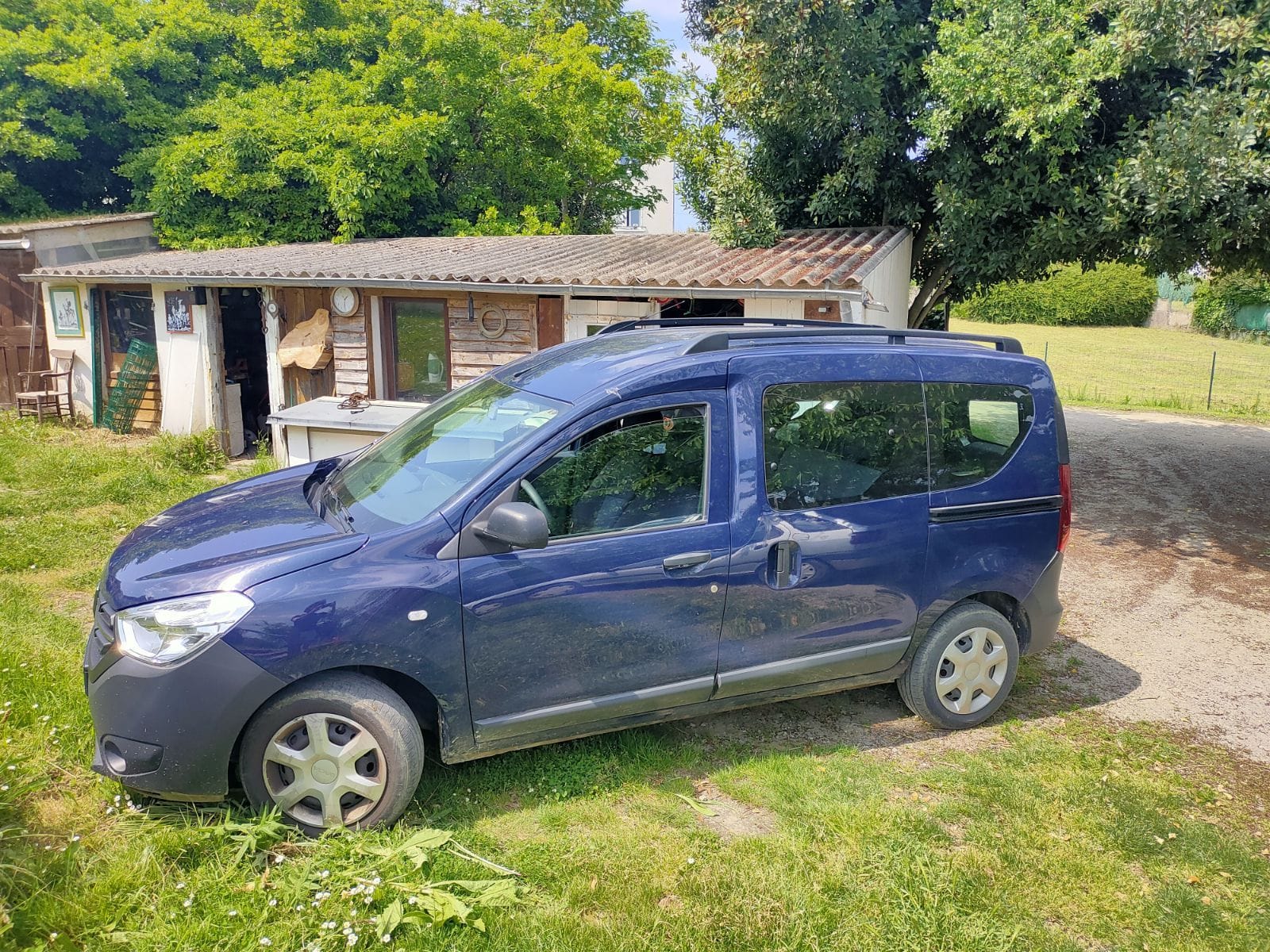 Dacia Dokker, 2019, Essence 95