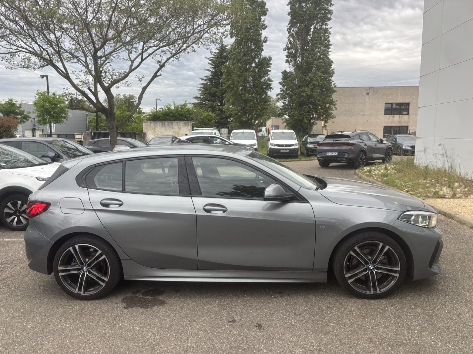 BMW Série 1 118i avec Climatisation