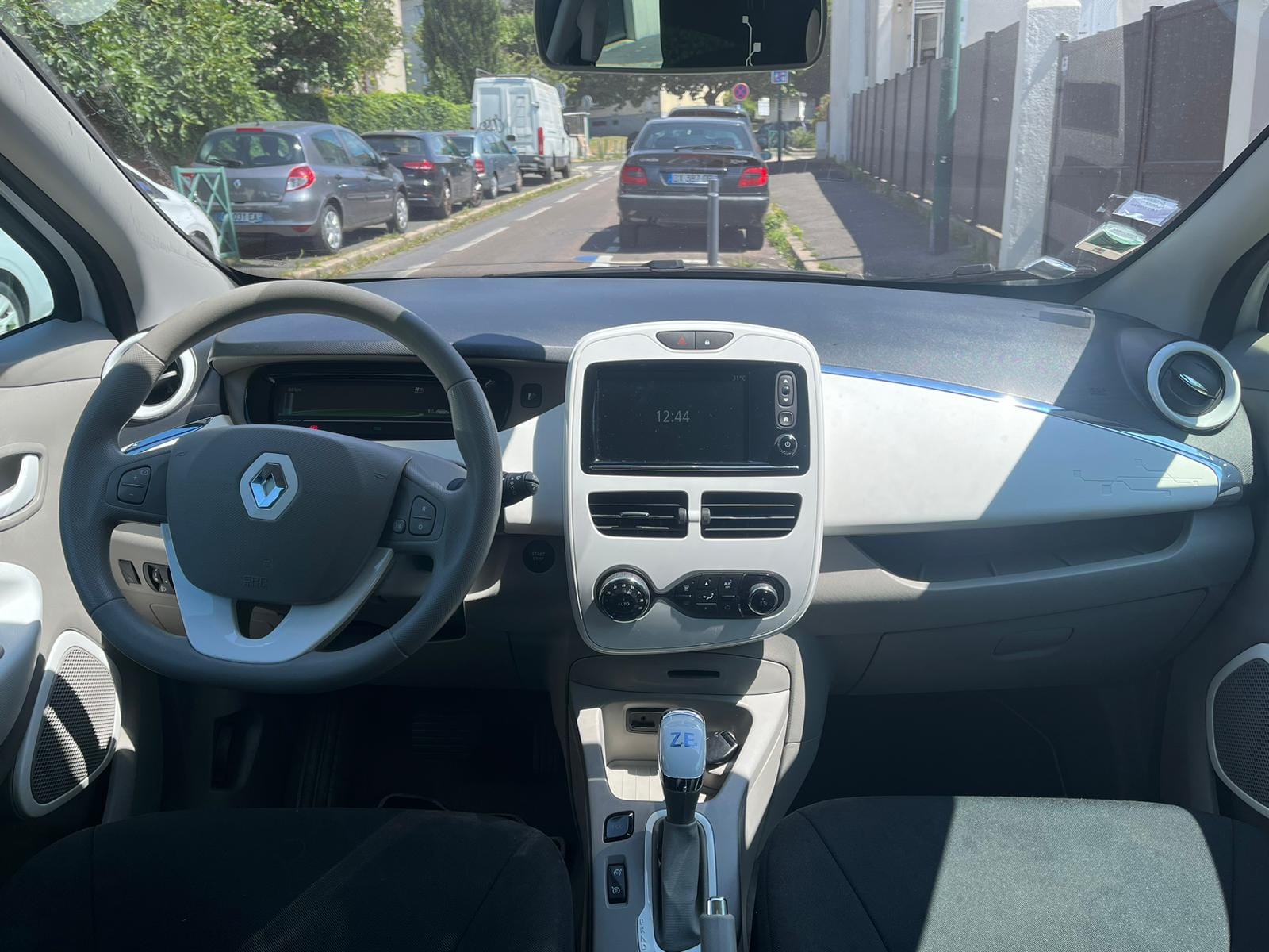 Renault ZOE avec GPS