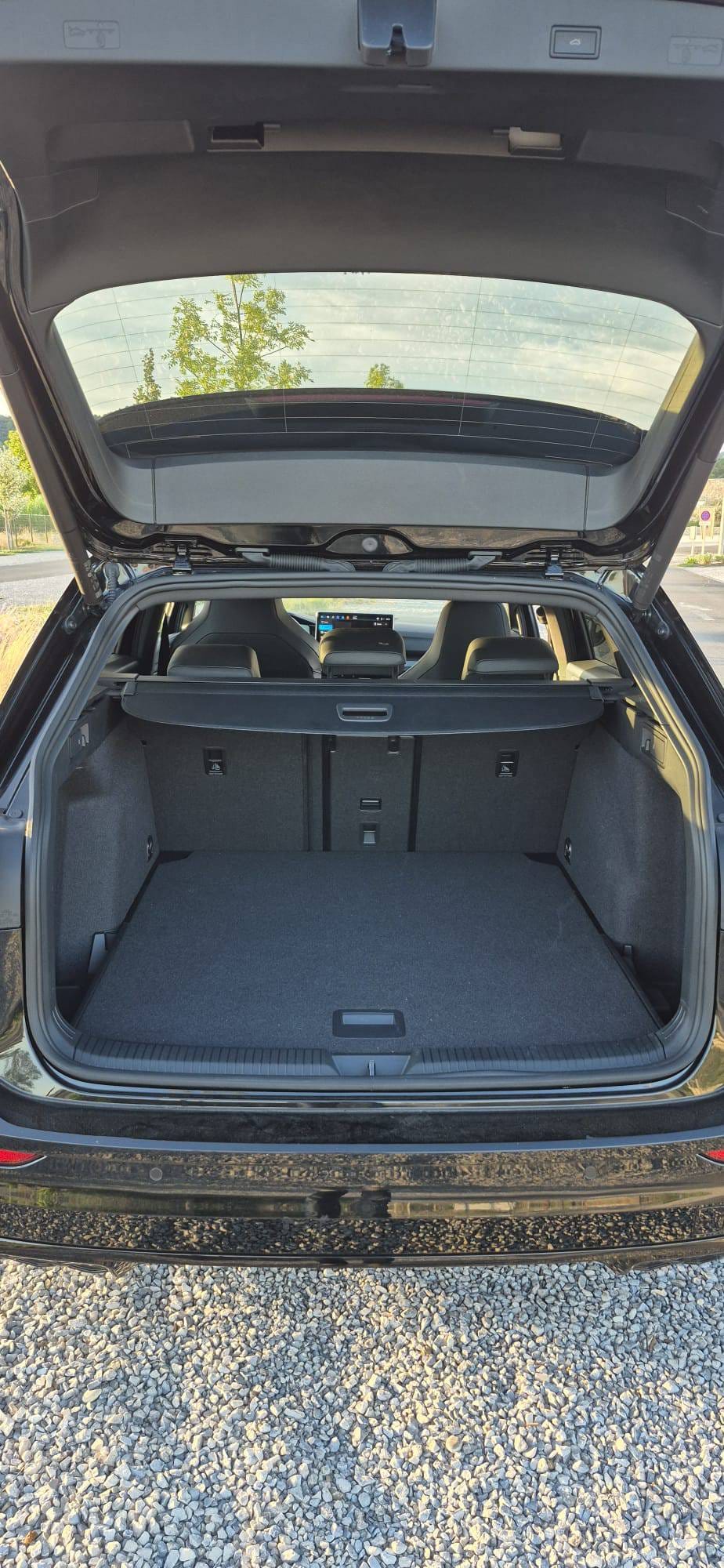 Volkswagen Golf avec GPS