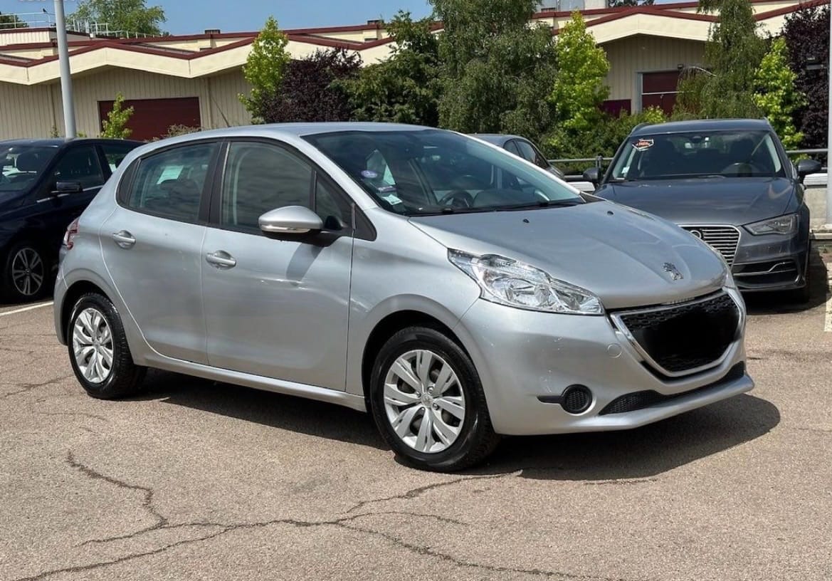 Peugeot 208, 2013, Diesel
