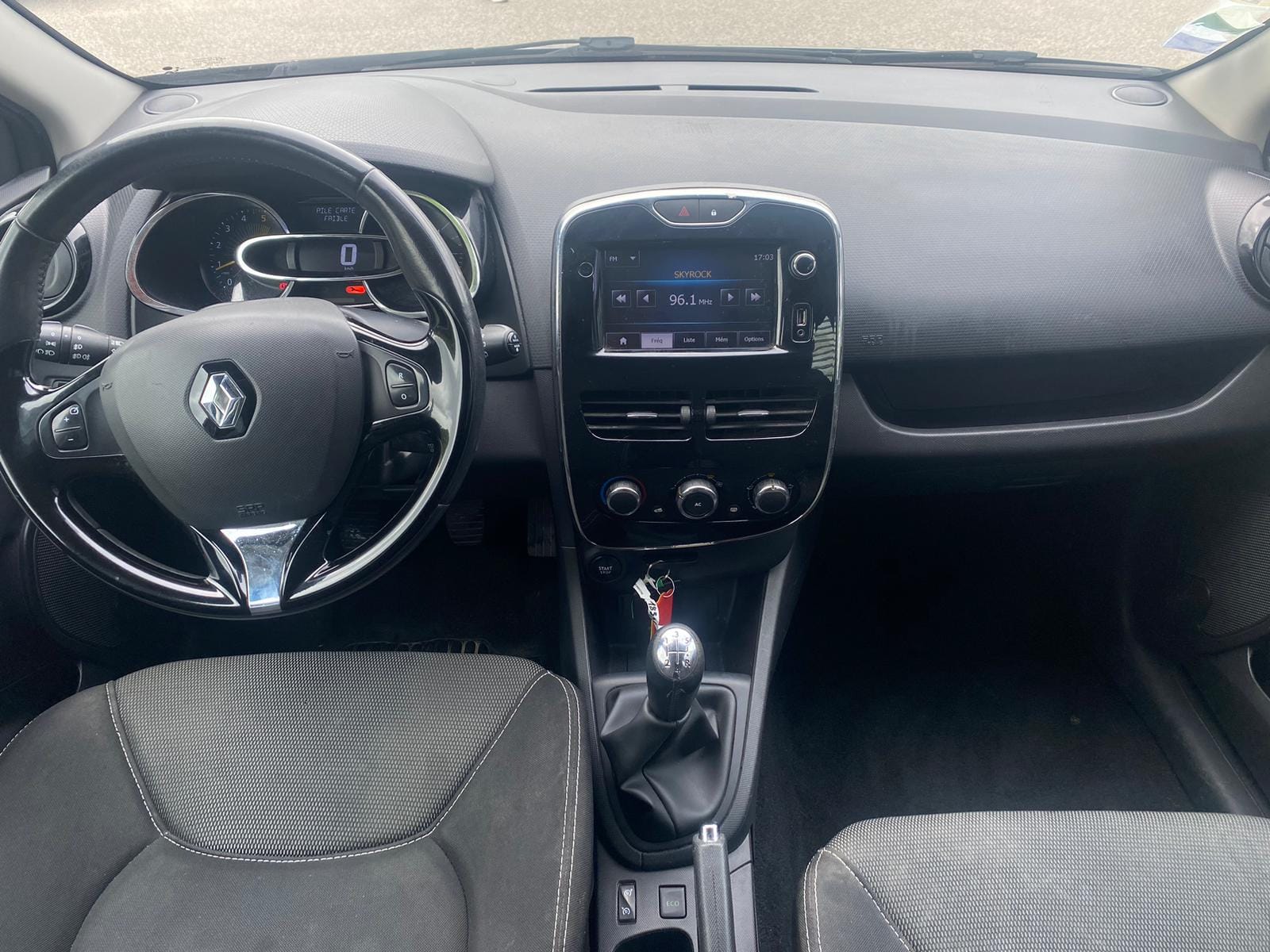Renault Clio Estate avec Régulateur de vitesse