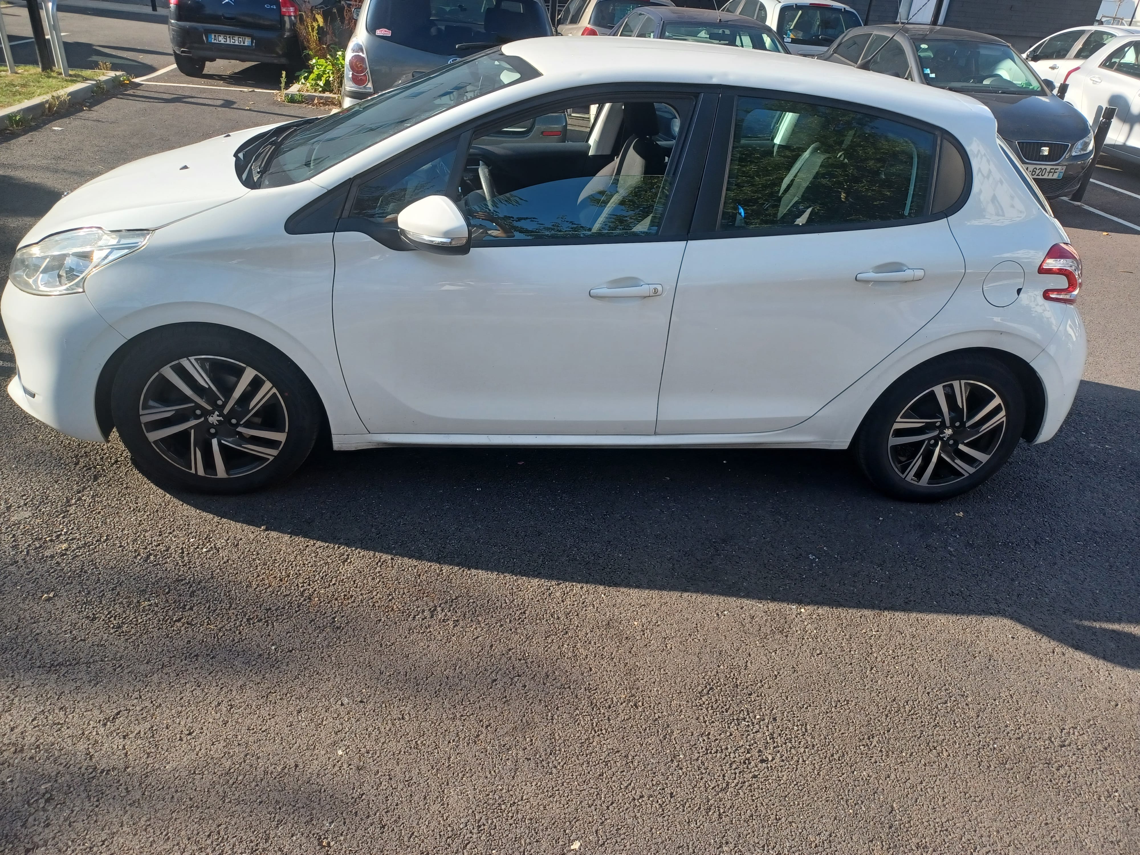 Peugeot 208 avec Régulateur de vitesse