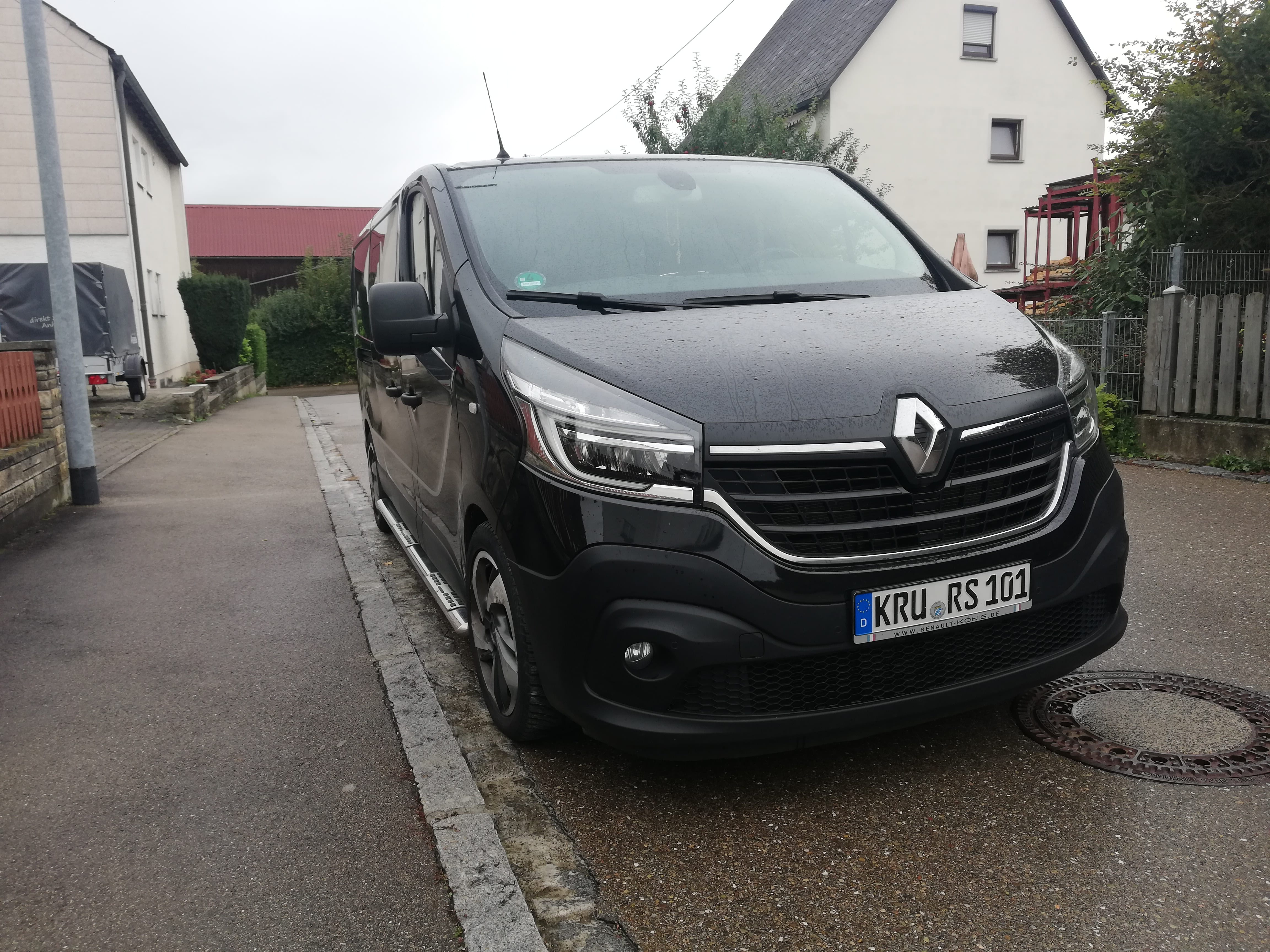 Renault Trafic Passenger 2.0 125 kW/170 PS, 2021, Diesel, Automatik, 7 Sitze