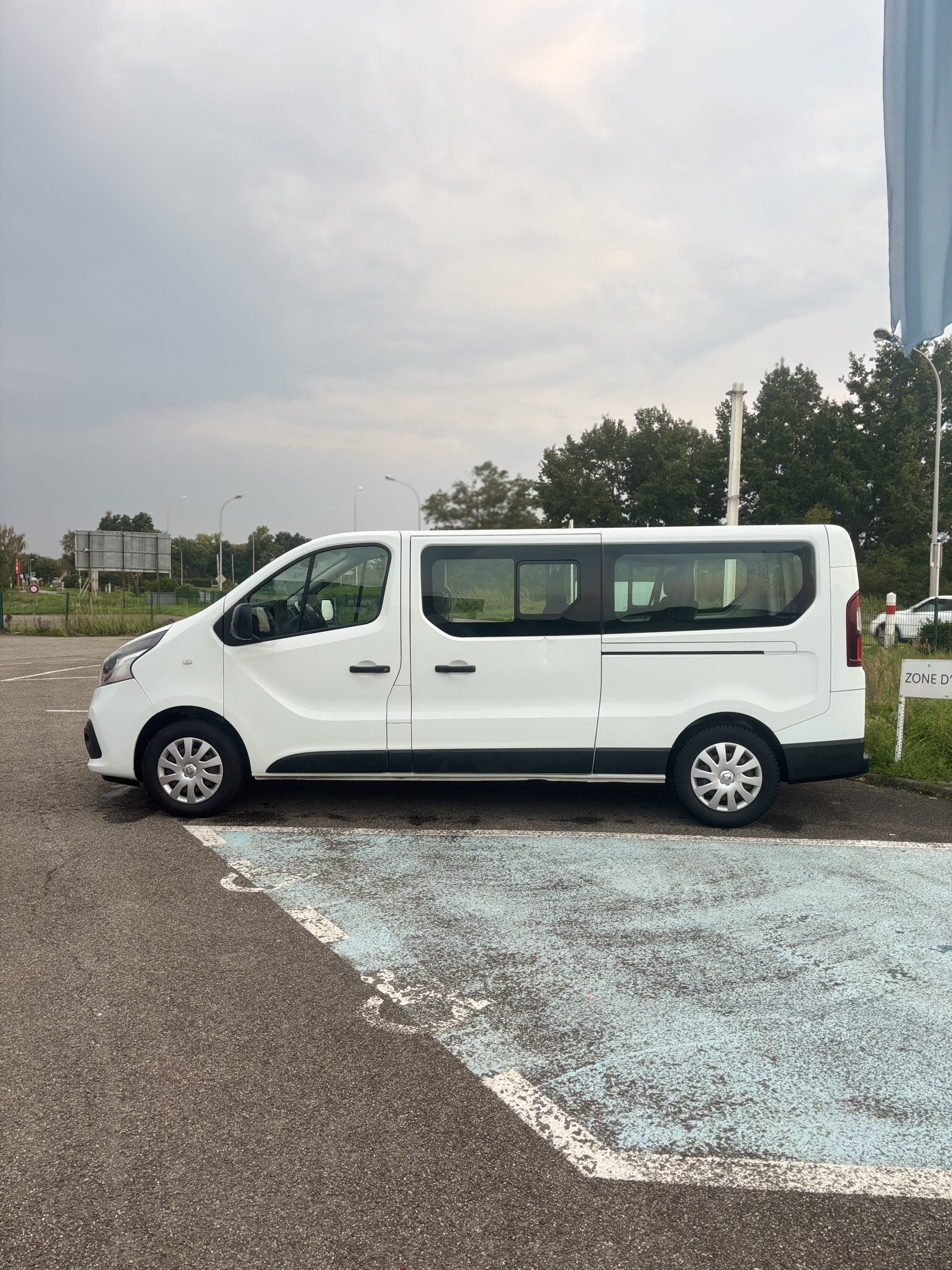 Renault Trafic Passenger