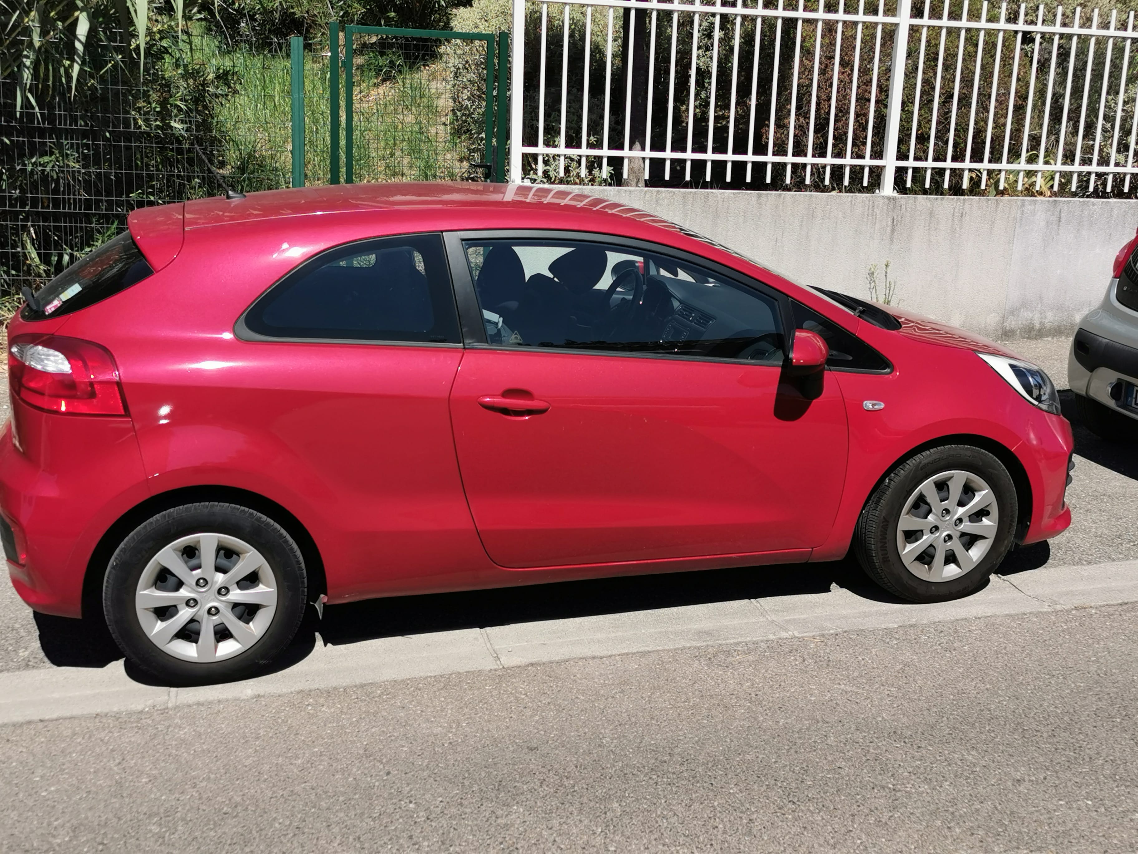 Kia Rio avec Climatisation