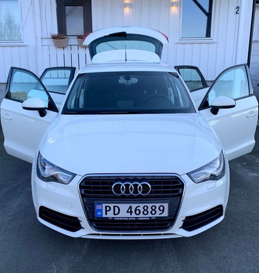 Audi A1 Sportback with Air conditioning