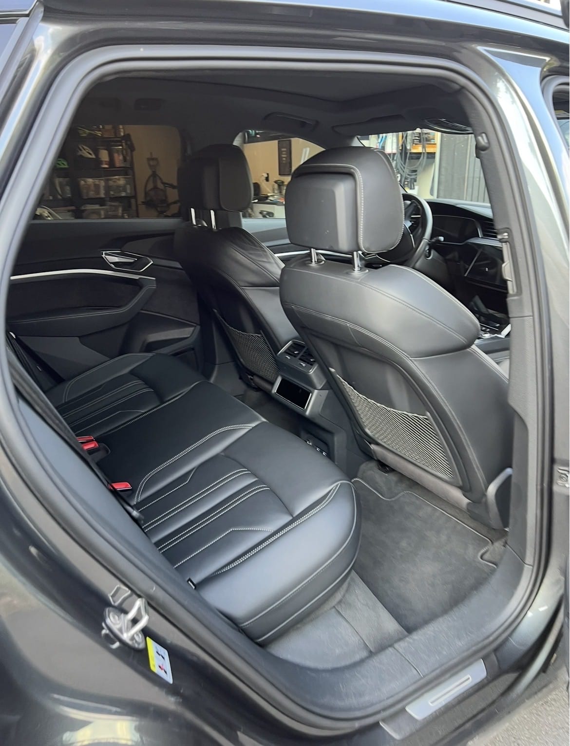 Audi e-tron med Ryggekamera
