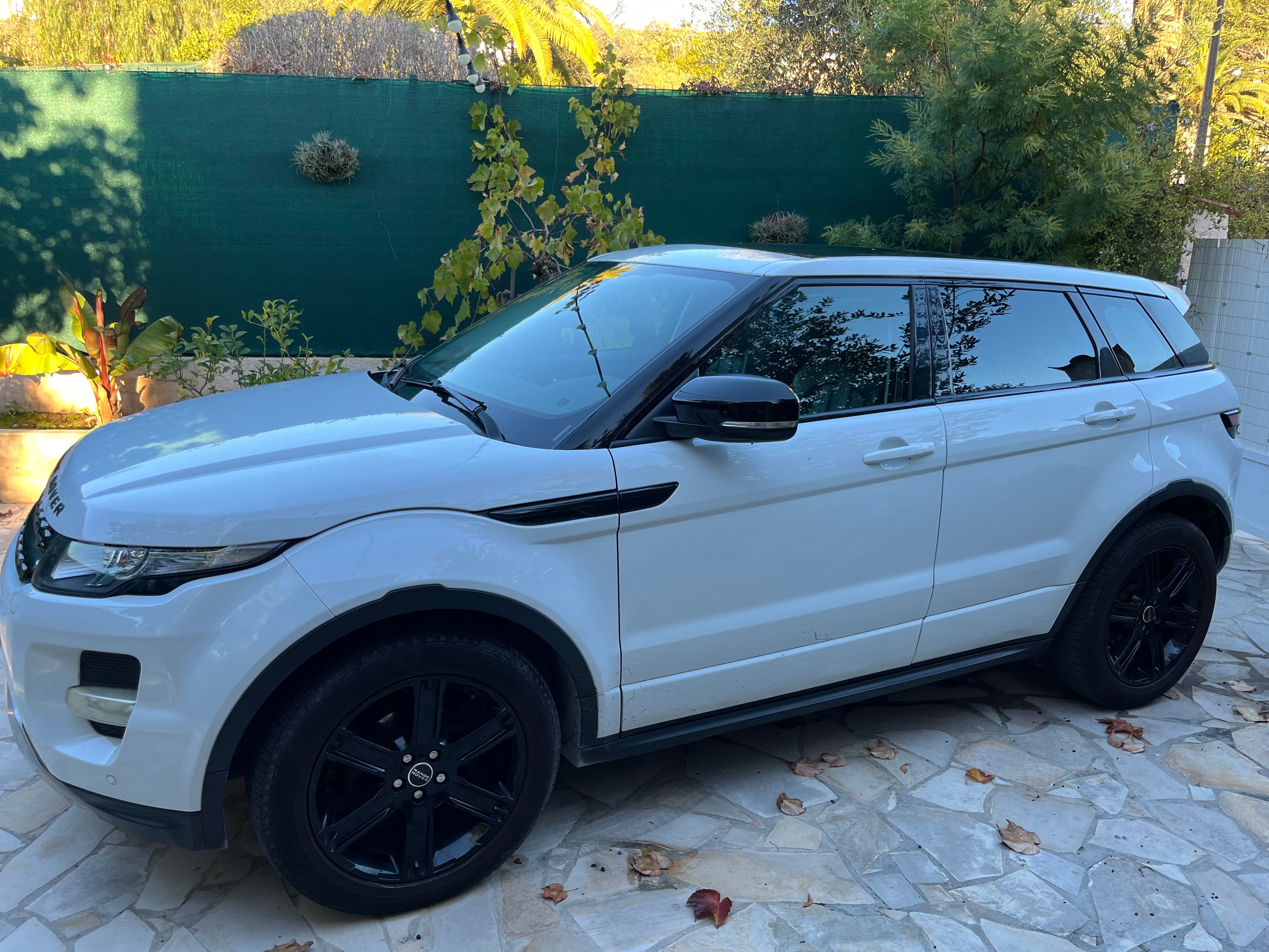 Land-Rover Range Rover Evoque TD4 Dynamic avec Climatisation