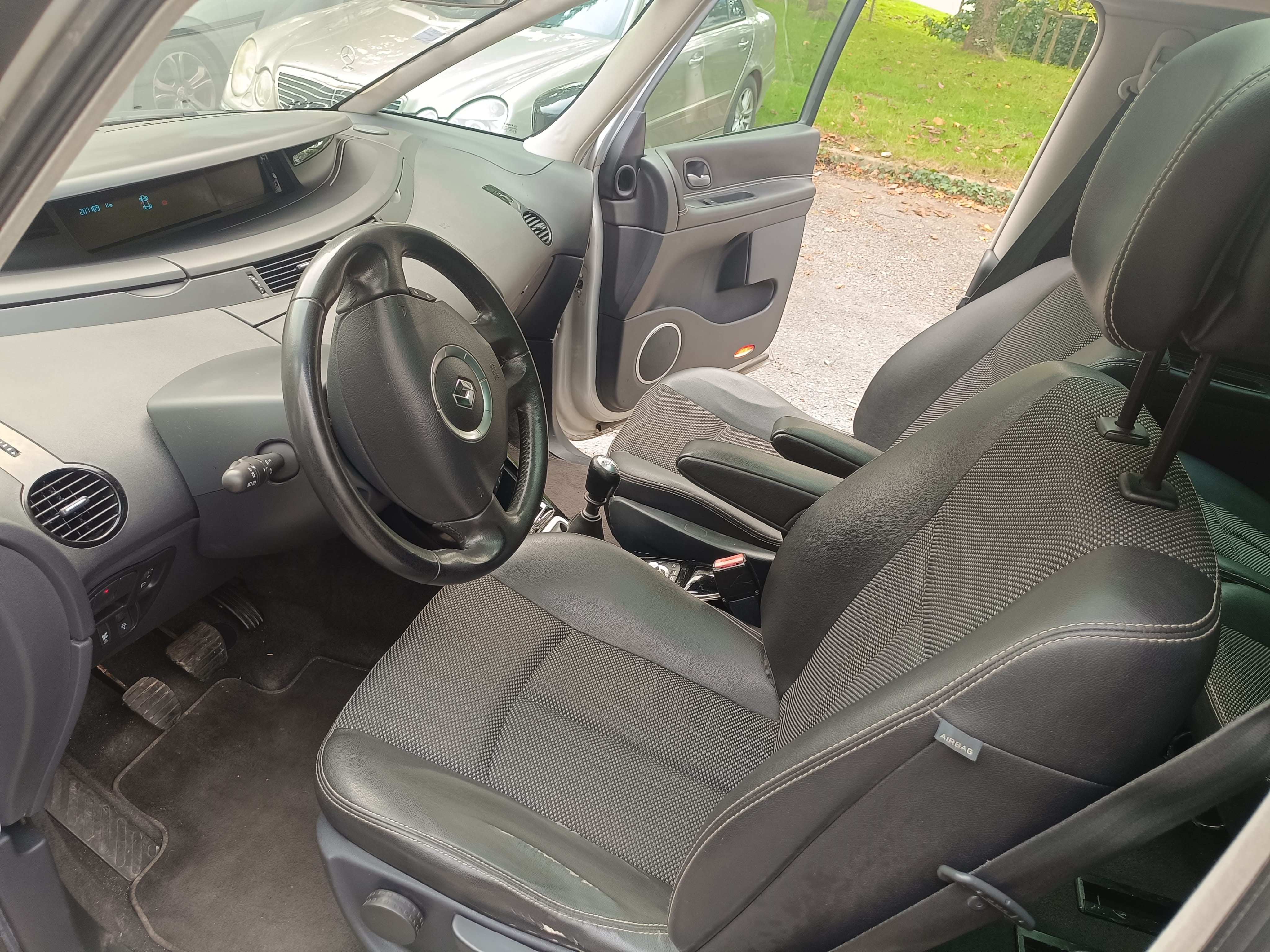 Renault Espace avec GPS