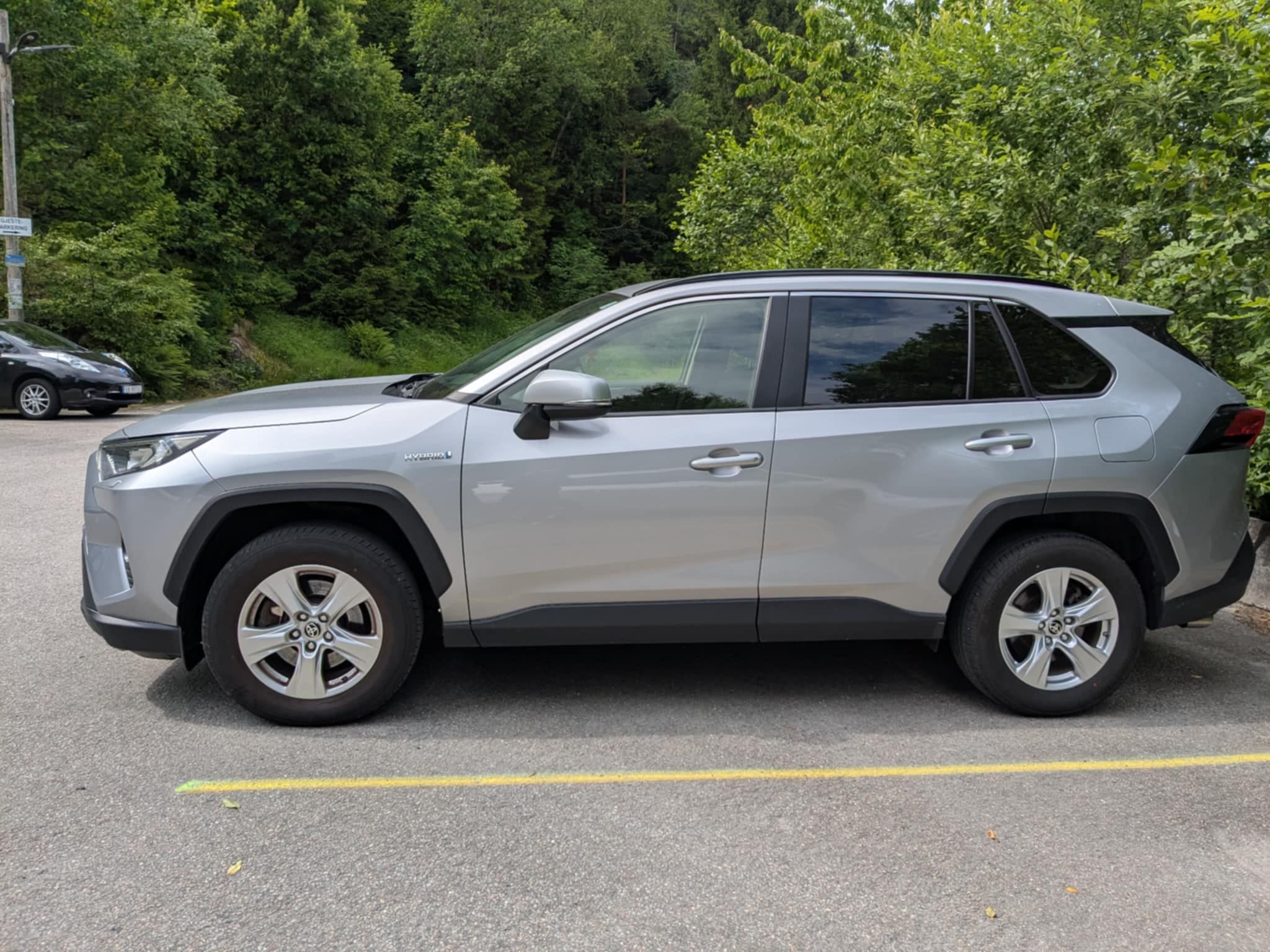 Toyota Rav4 Hybrid med Aircondition