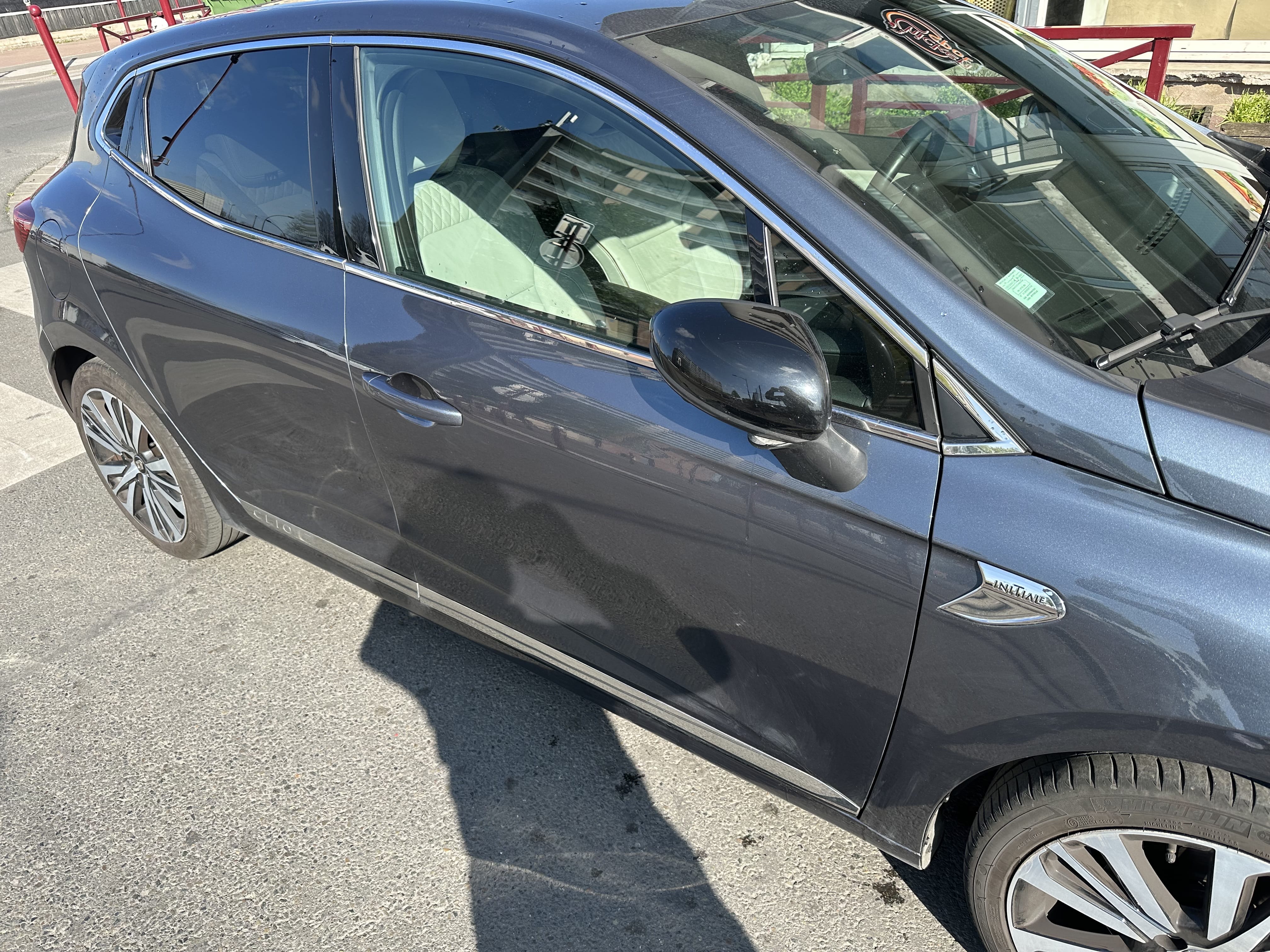 Renault Clio avec Climatisation