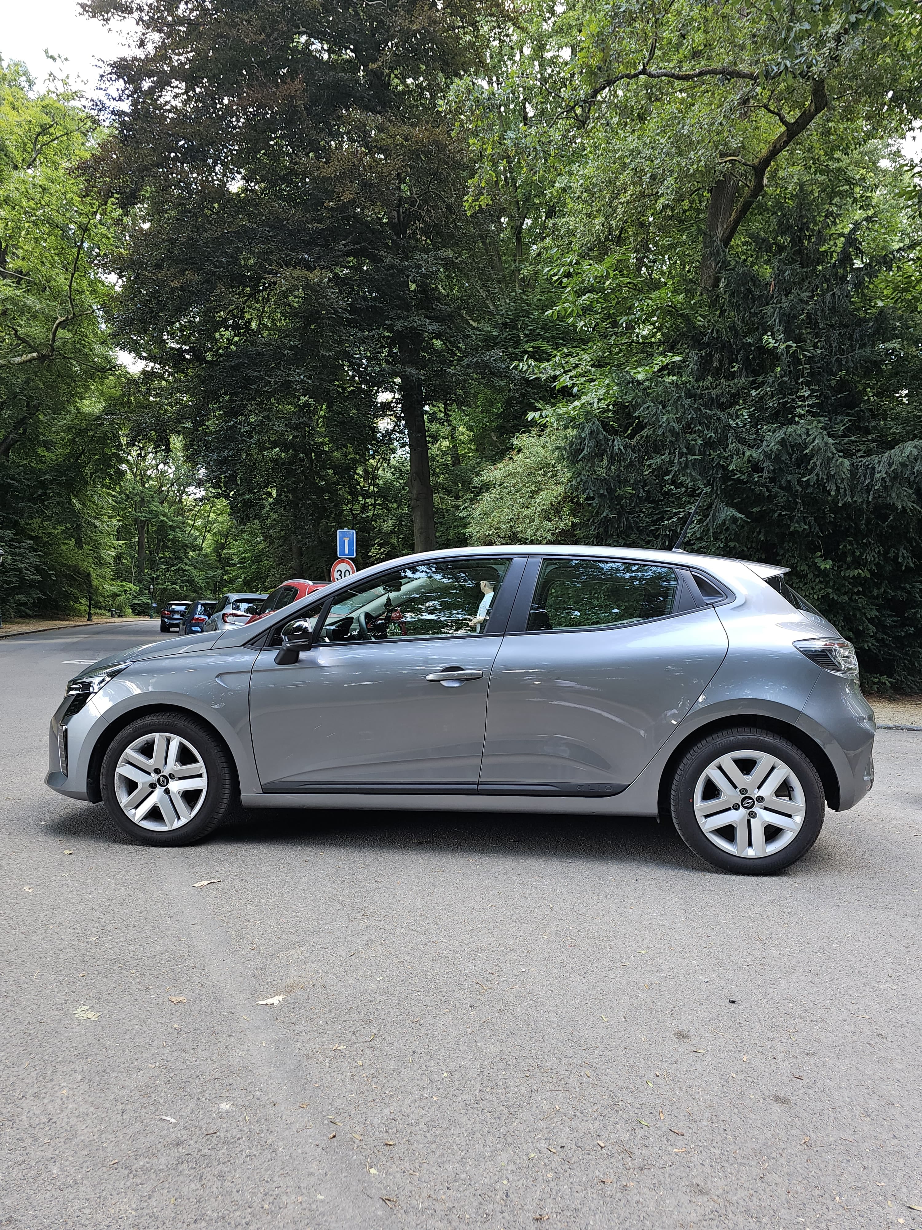 Renault Clio avec Climatisation