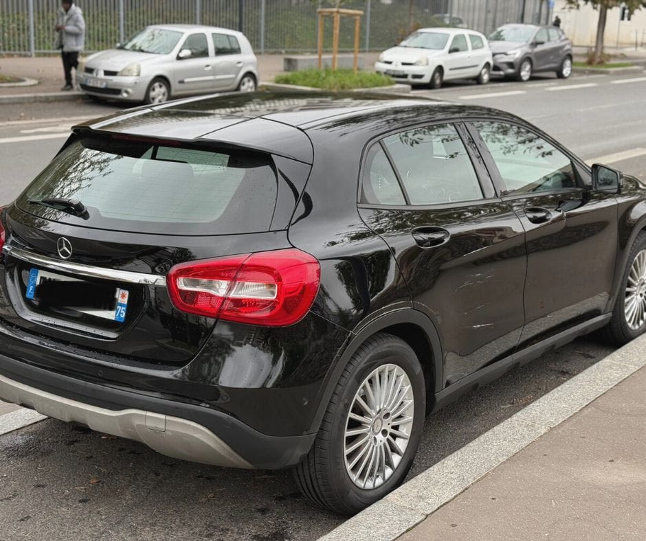 Mercedes-Benz Classe GLA avec GPS