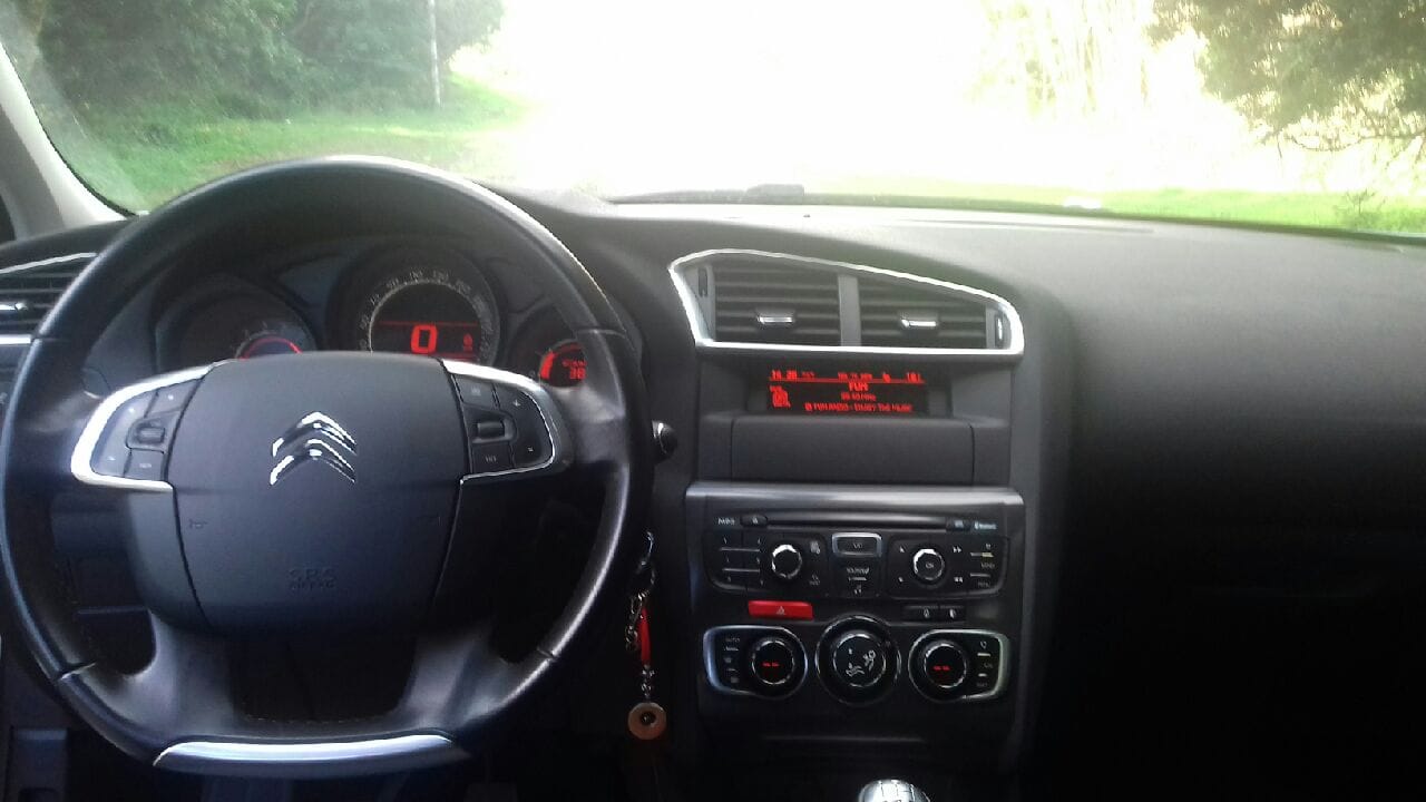 Citroen C4 1.6 Hdi 92cv avec Siège bébé