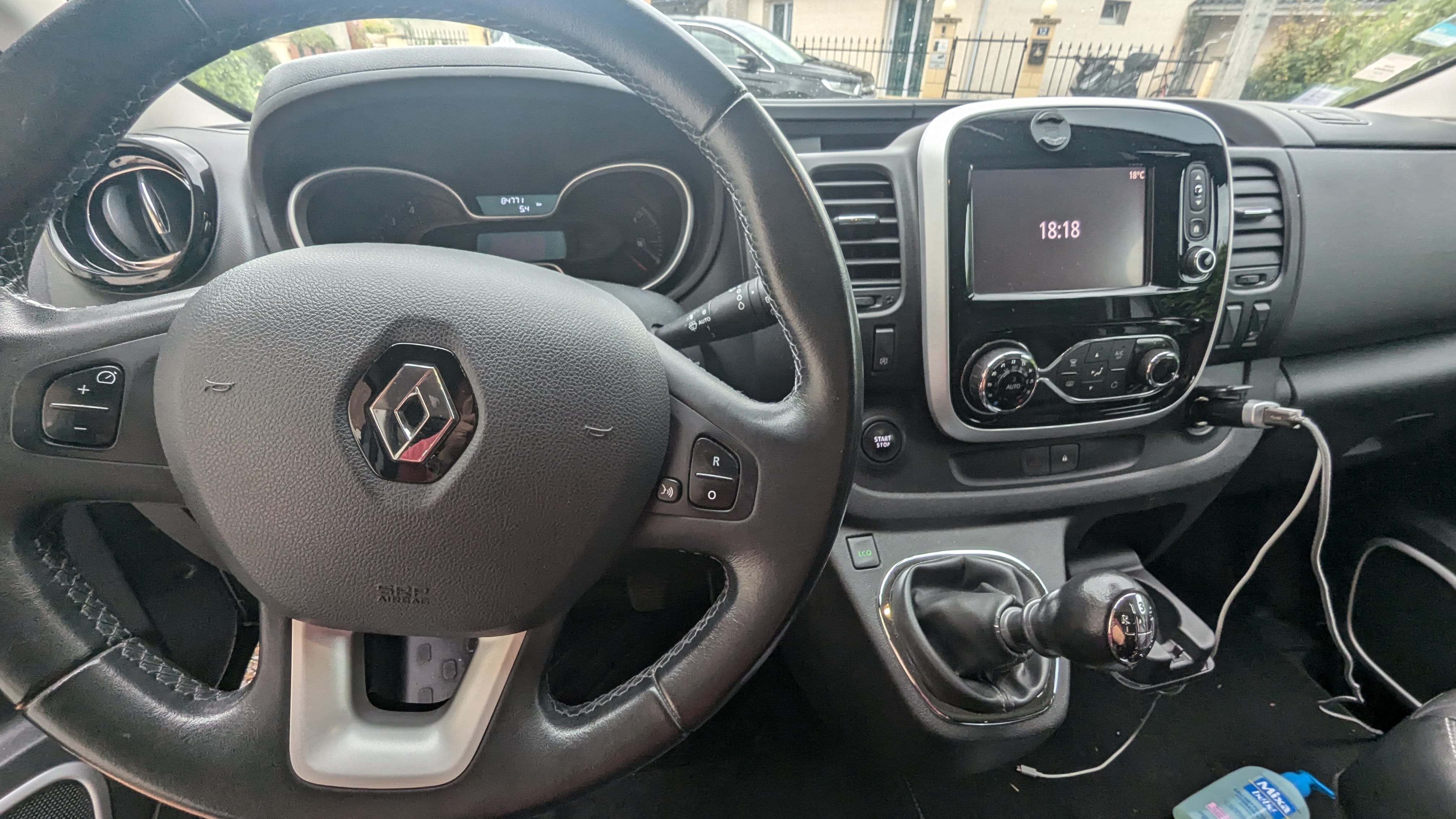 Renault Trafic Passenger 7 places Spaceclass avec GPS