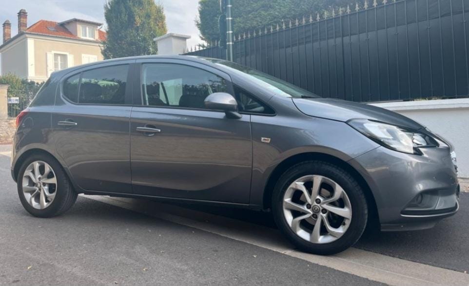 Opel Corsa avec Climatisation