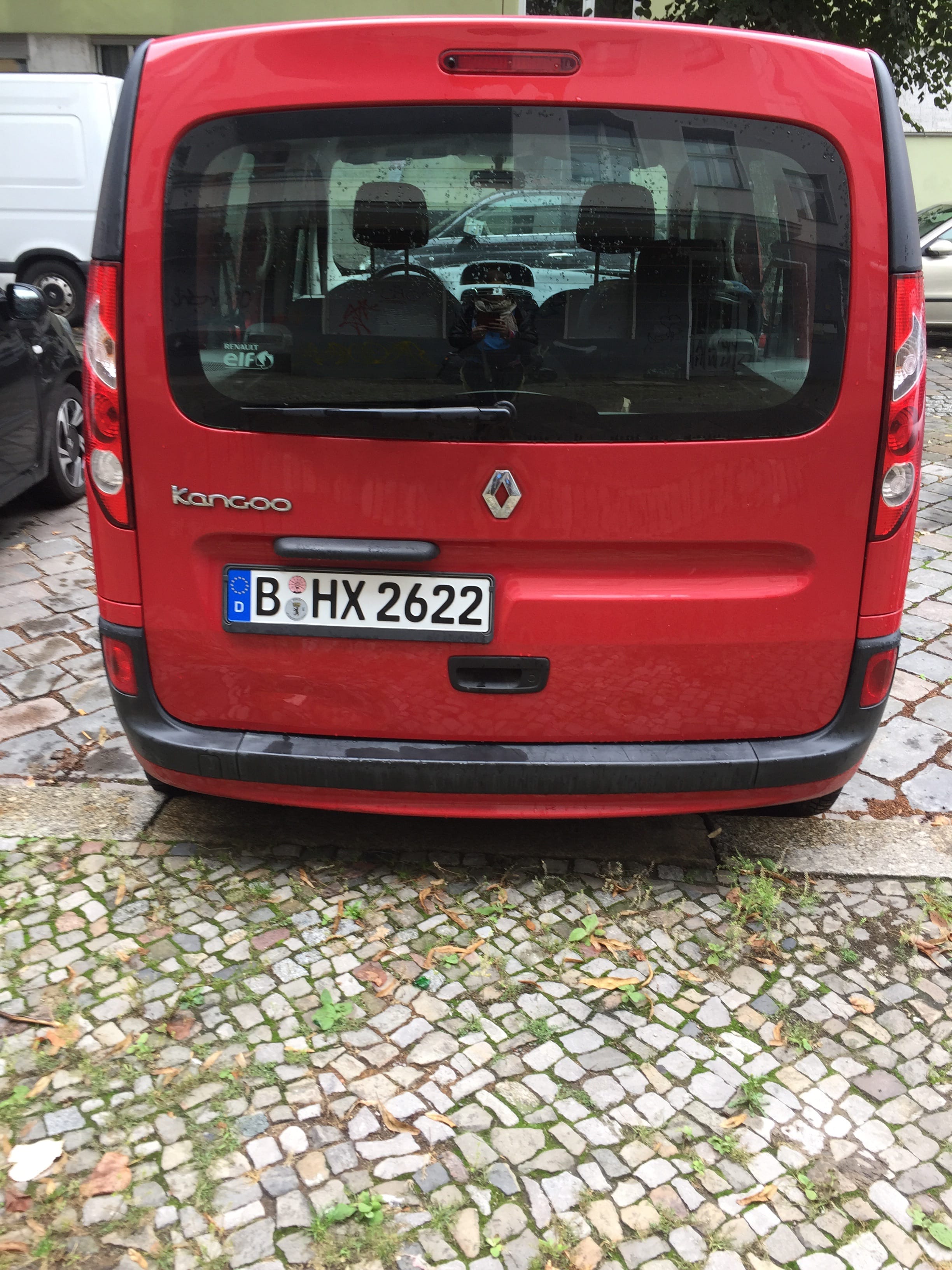 Renault Kangoo mit Kindersitz