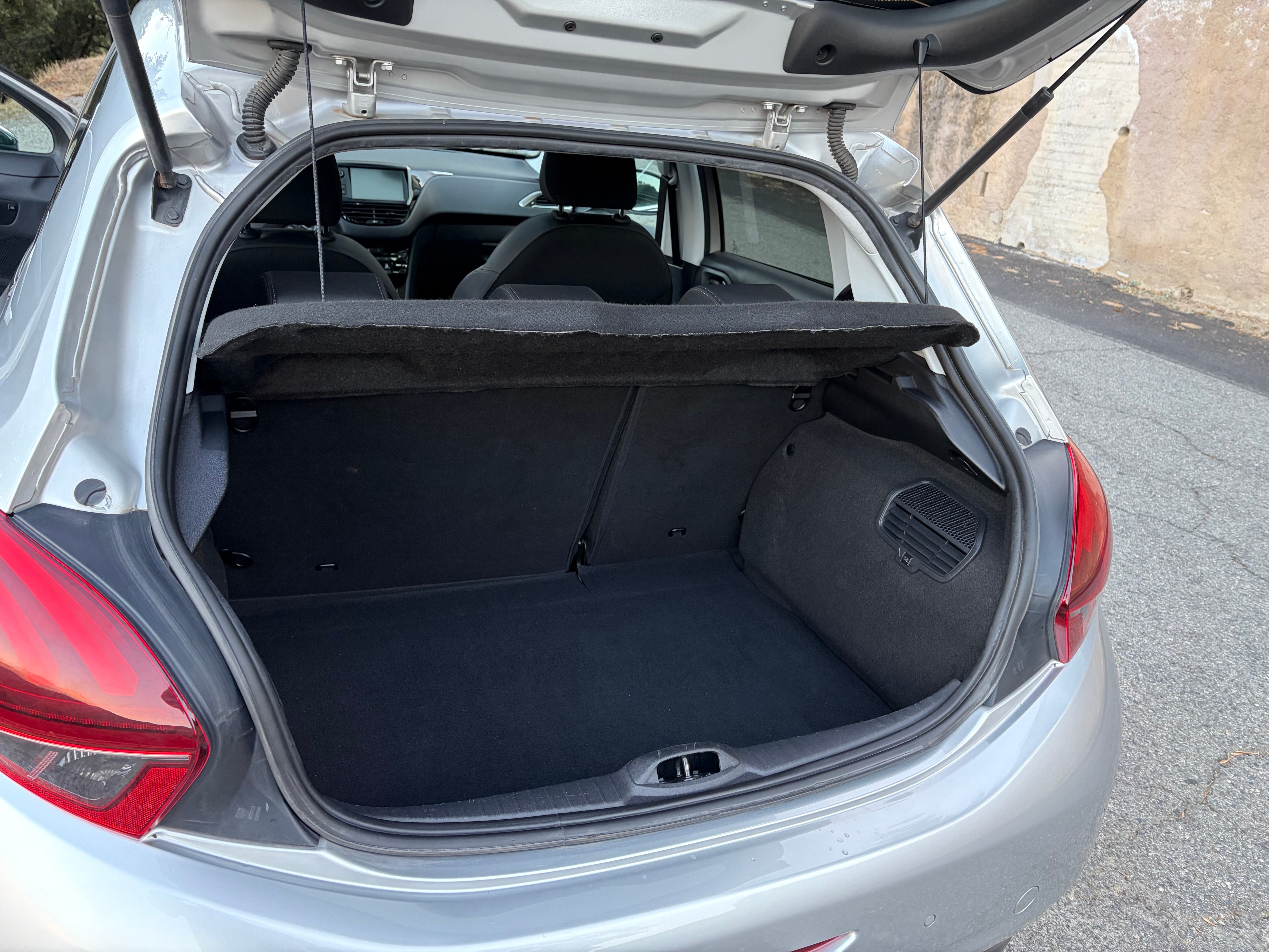 Peugeot 208 avec Audio Bluetooth