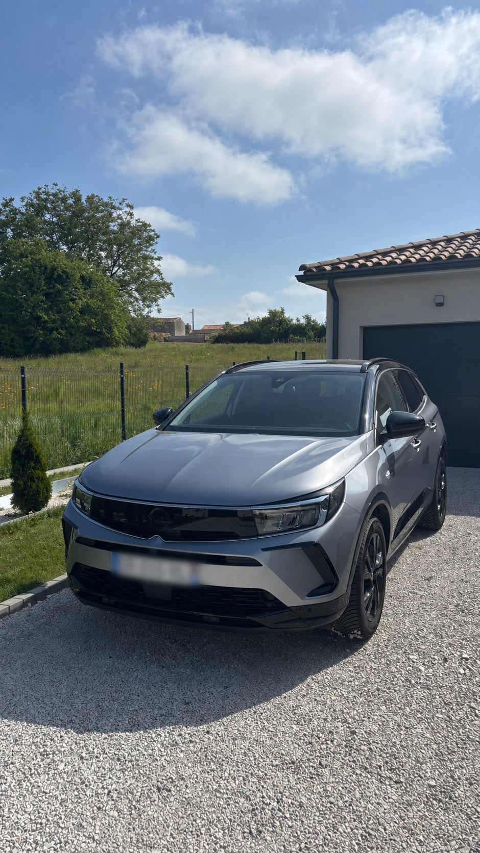 Opel Grandland, 2023, Essence 95, automatique