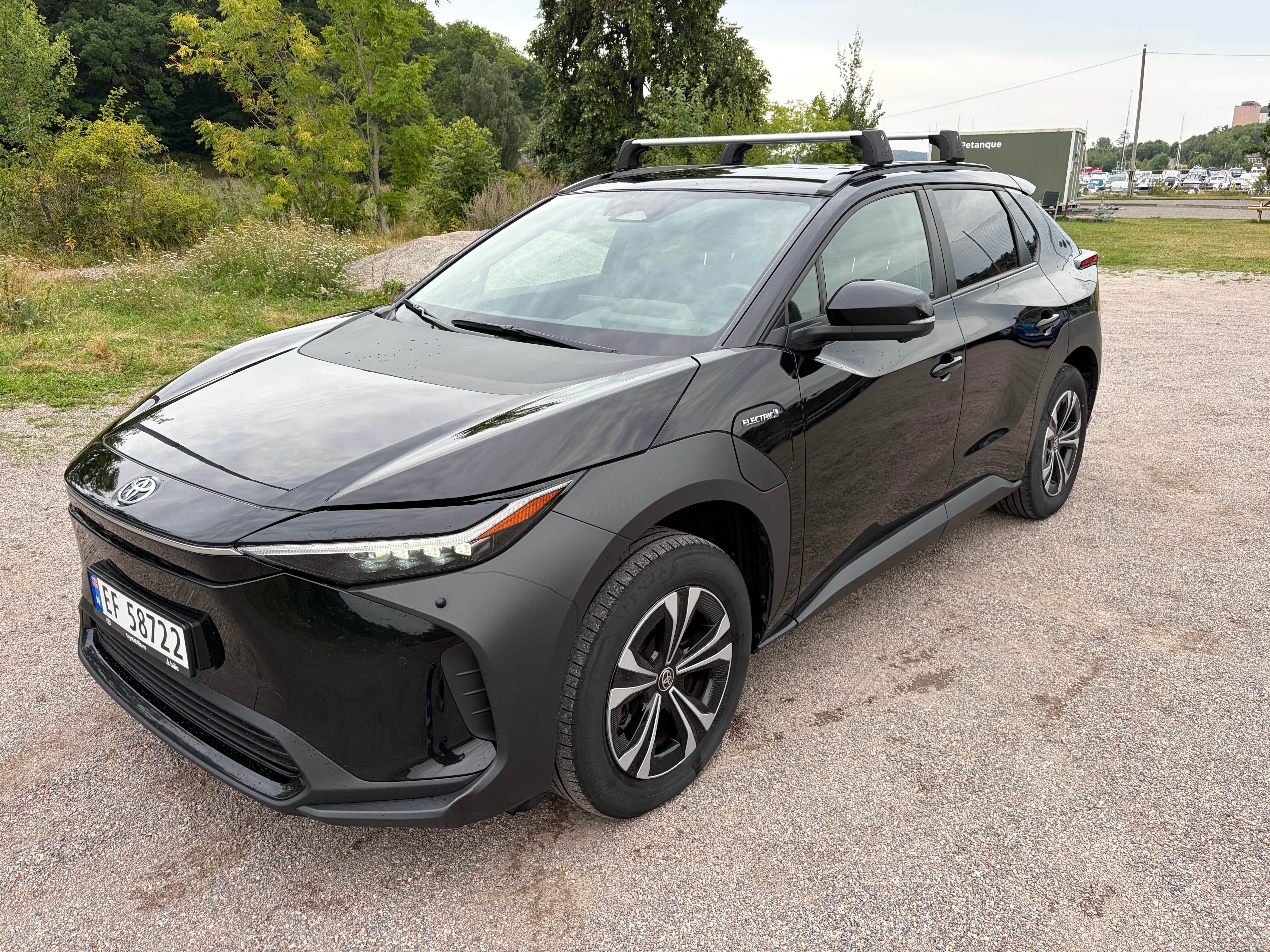 Toyota bZ4X, 2023, Elektrisk, automatisk