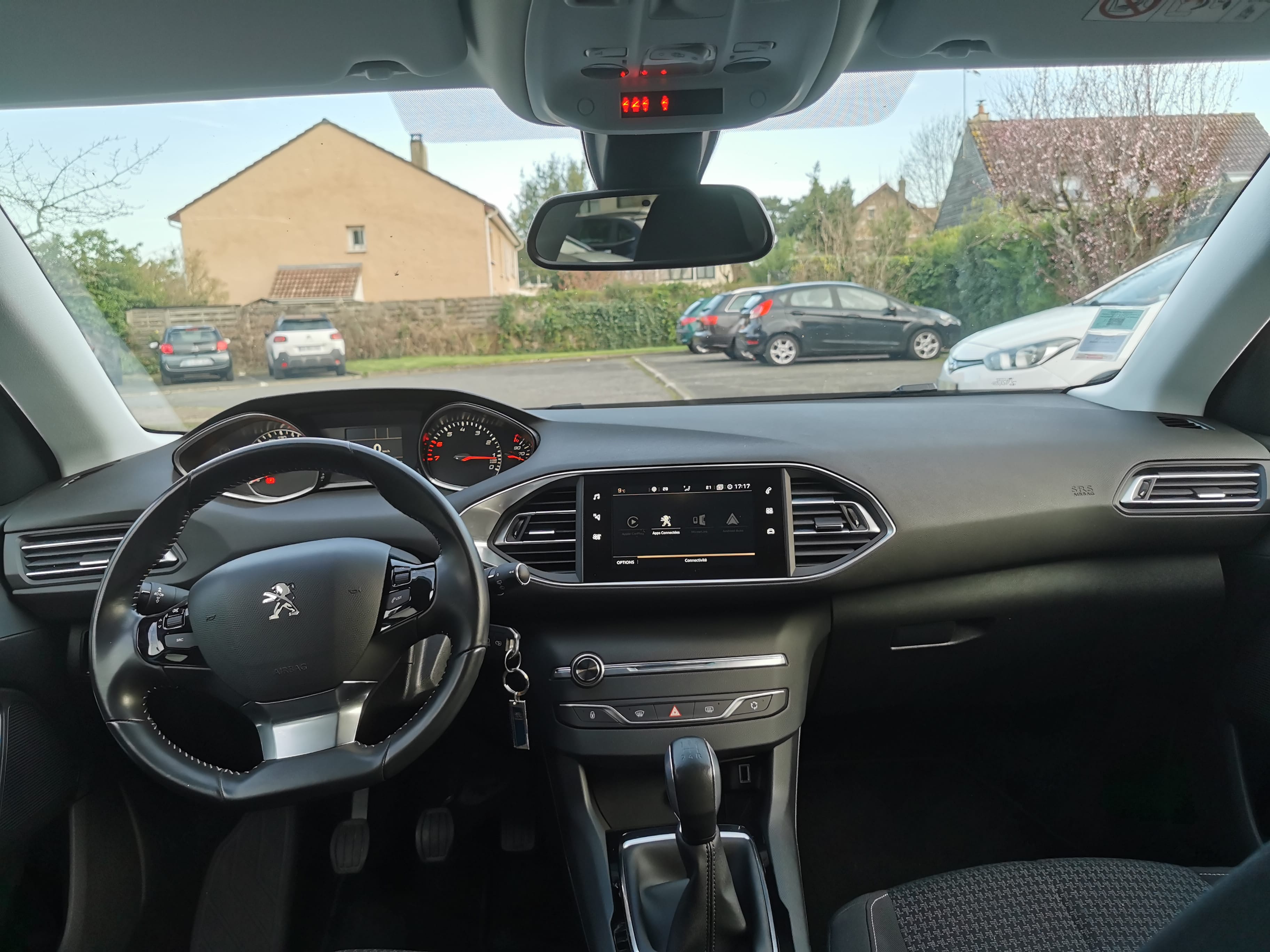 Peugeot 308 avec GPS