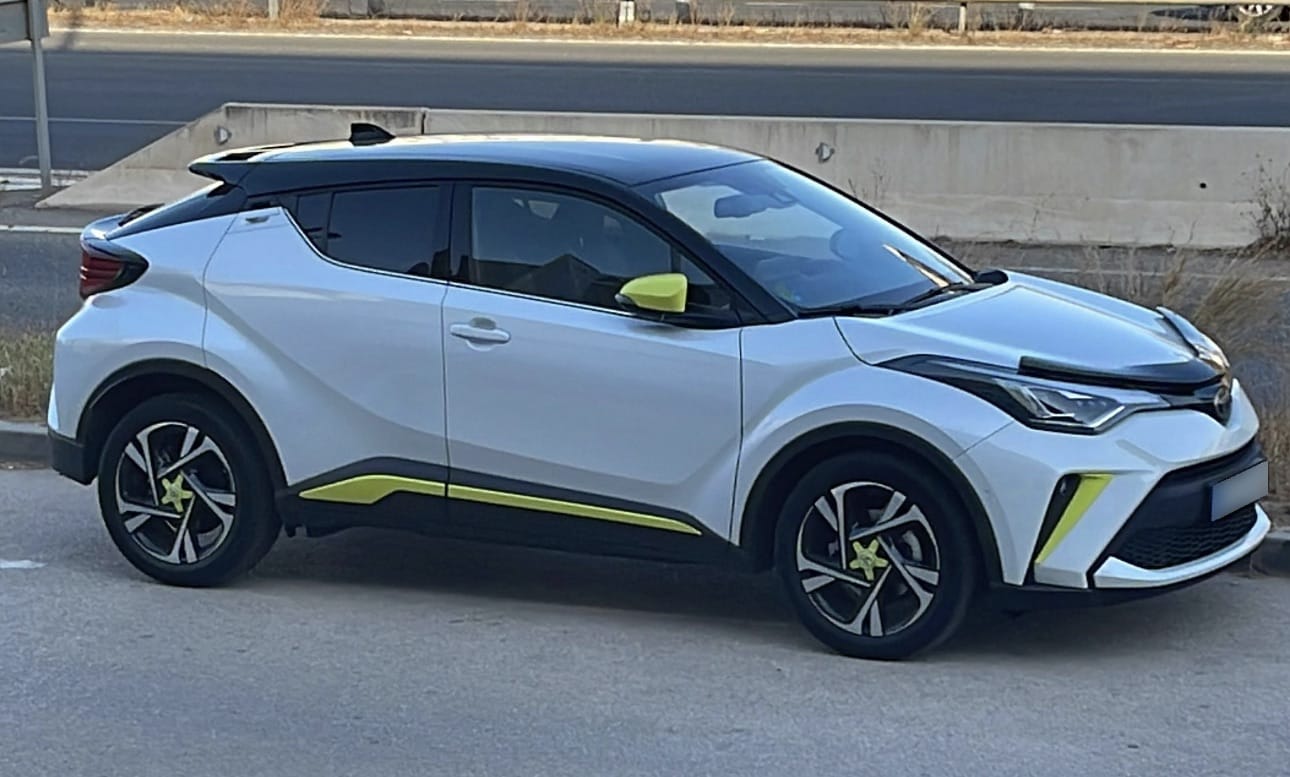 Toyota C-HR Hybrid, 2022, Gasolina 95 / Eléctrico (híbrido), Automático