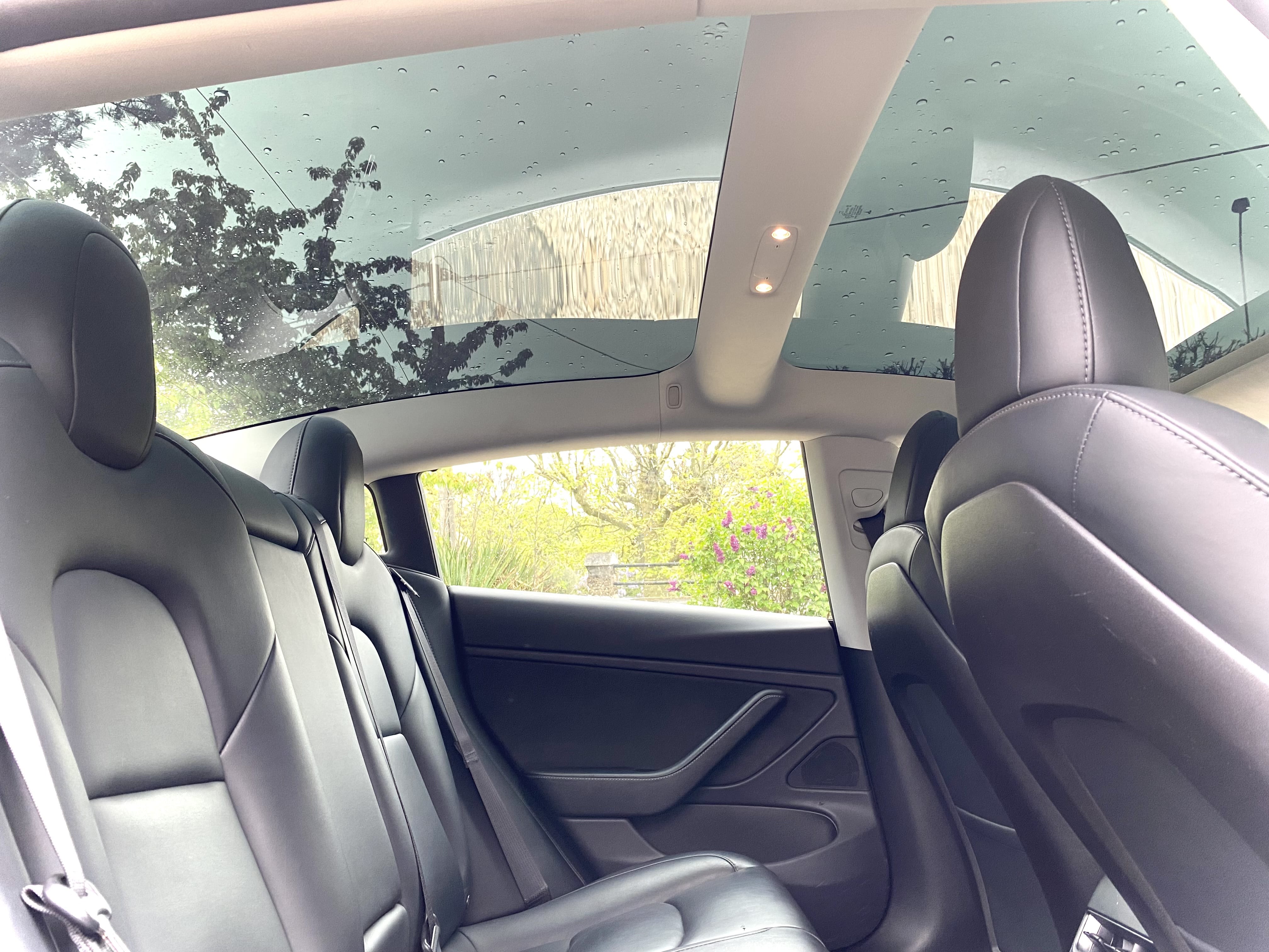 Tesla Model 3 Long Range avec Dashcam